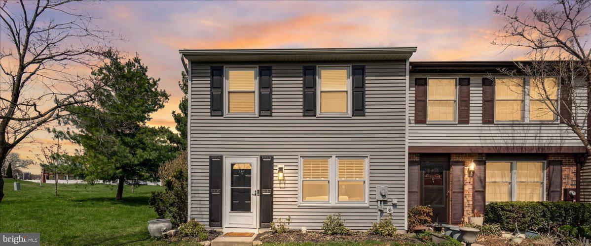 GLADE TOWN - Residential Lease