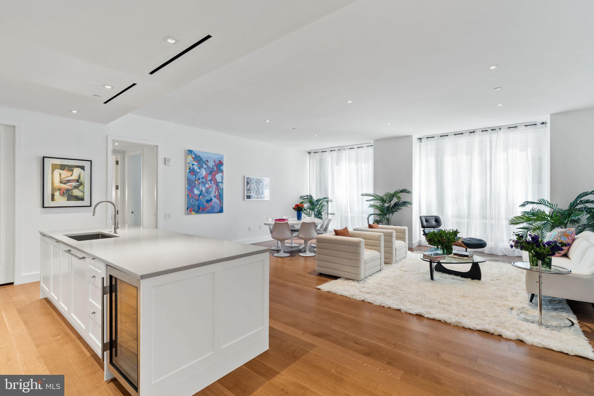 SOCIETY HILL - Residential