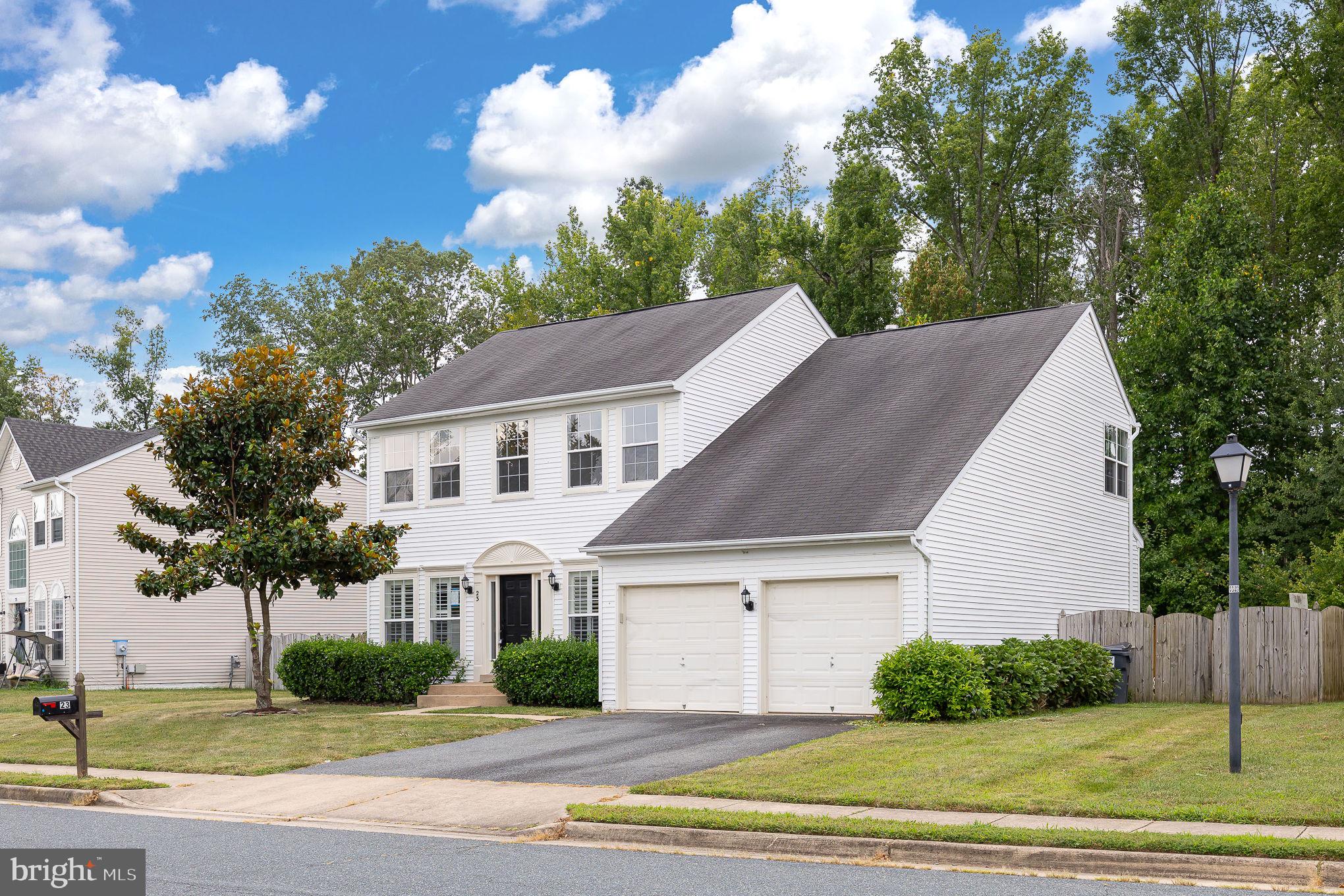 STRATFORD PLACE - Residential