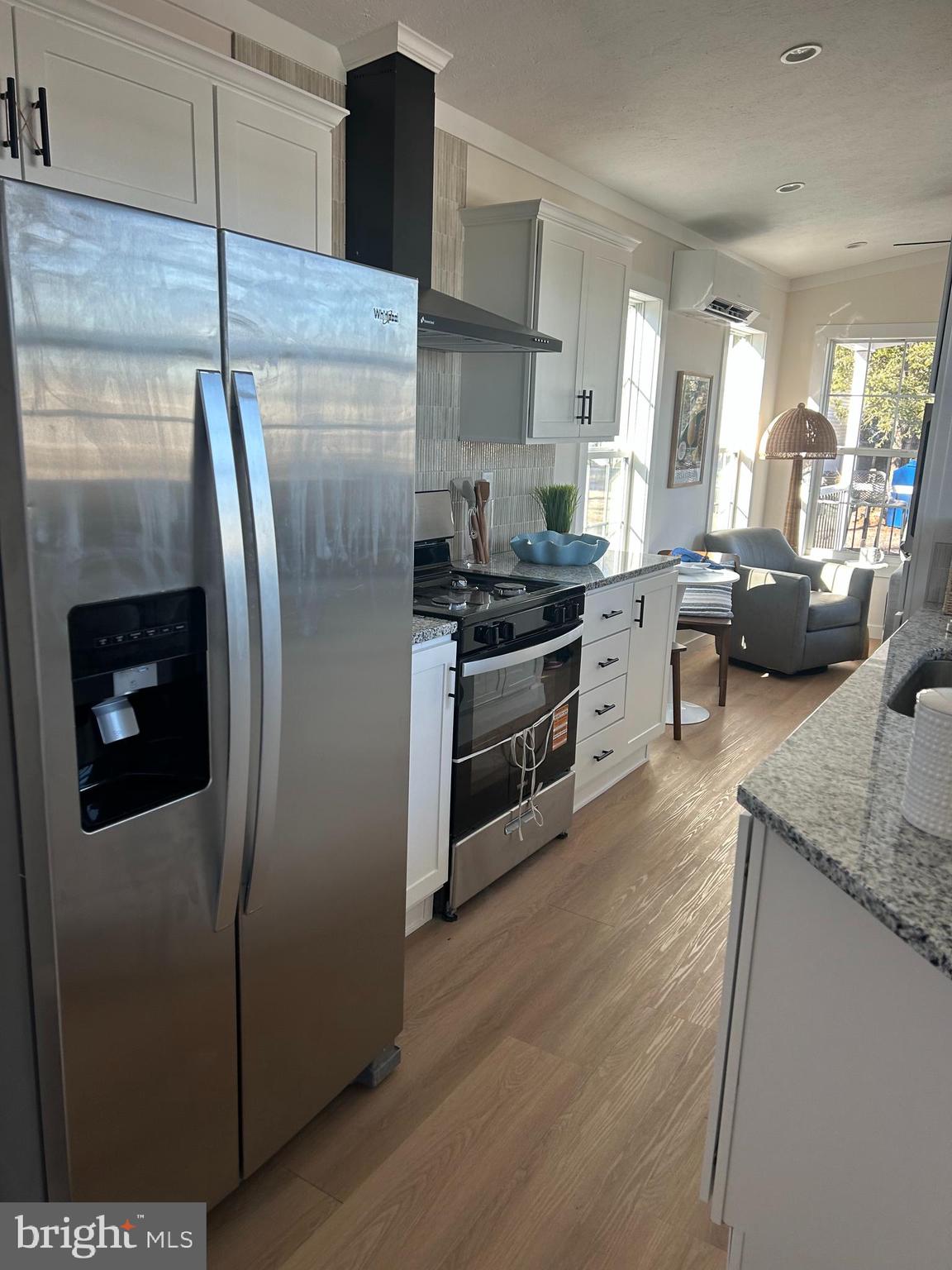 WEST BAY PARK - Residential