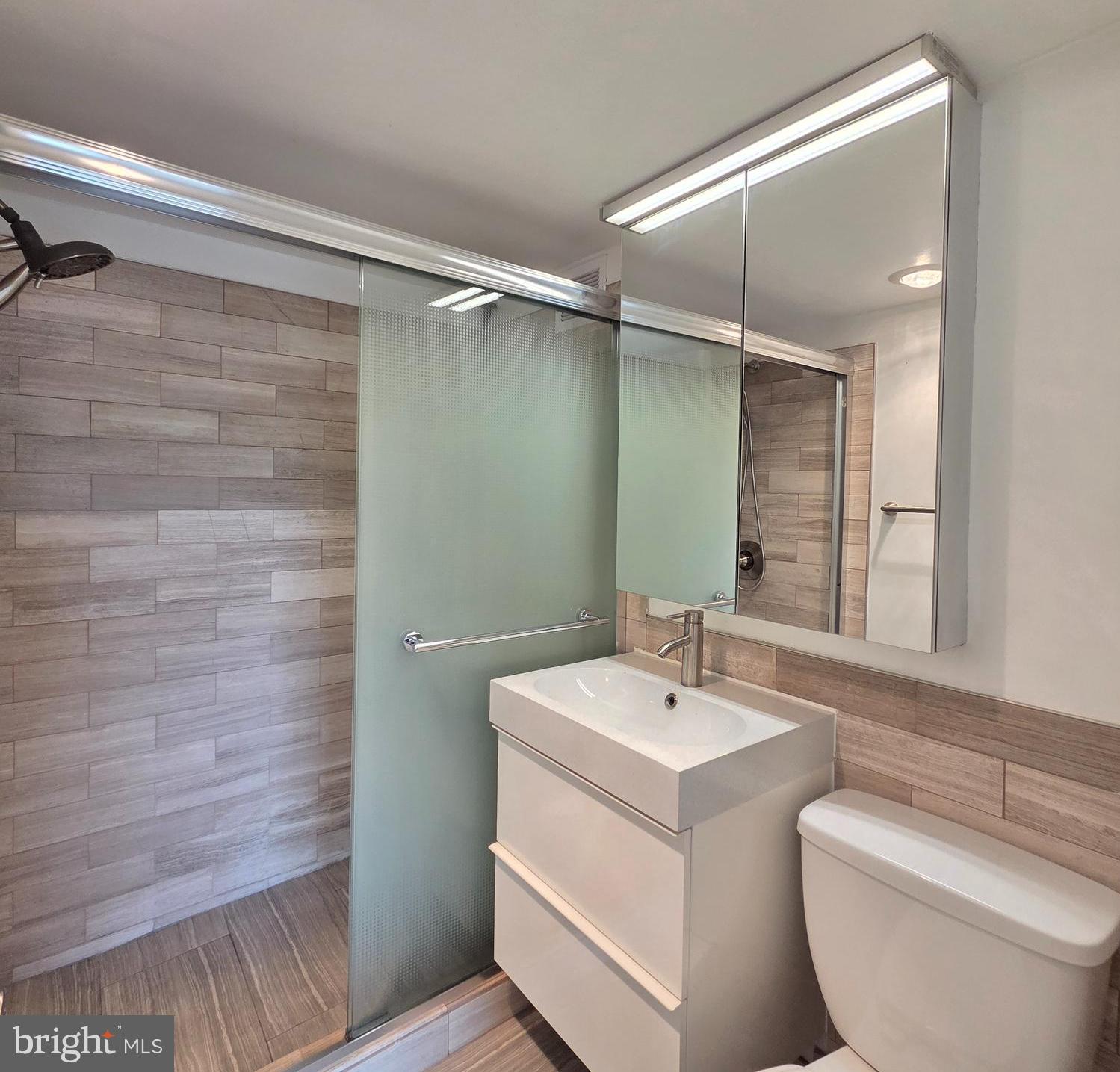 PARK PLACE - Residential Lease