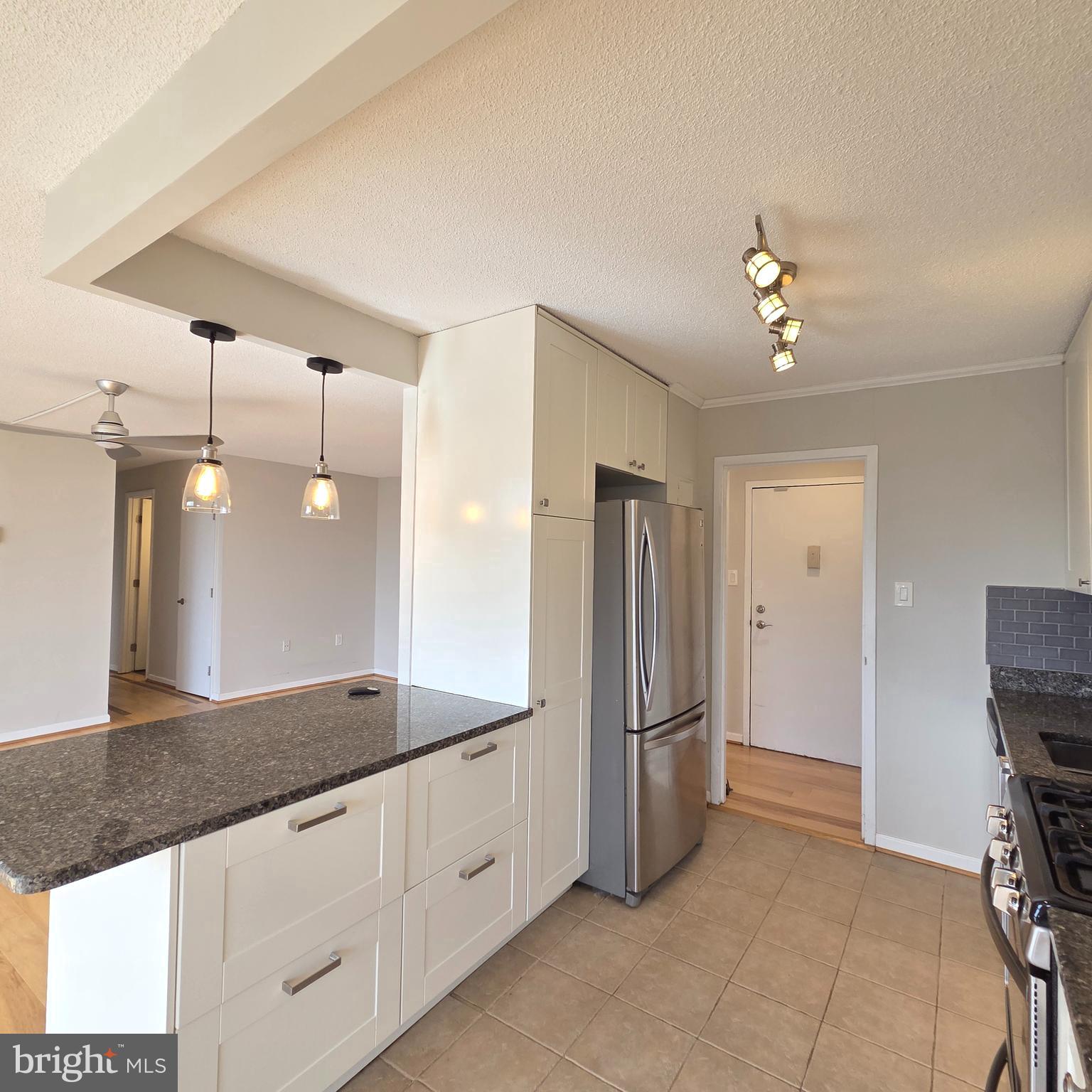 PARK PLACE - Residential Lease