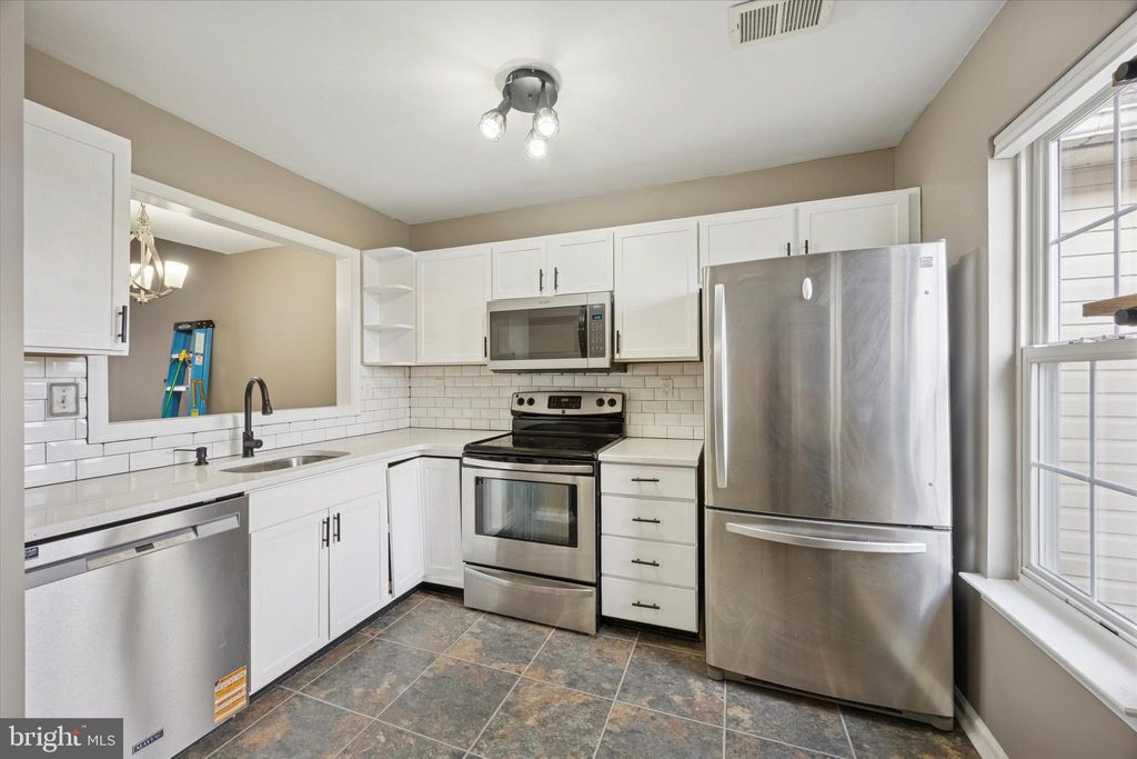 Photo of 253 Miley Road #253, ASTON, PA 19014 (MLS # PADE2106188)