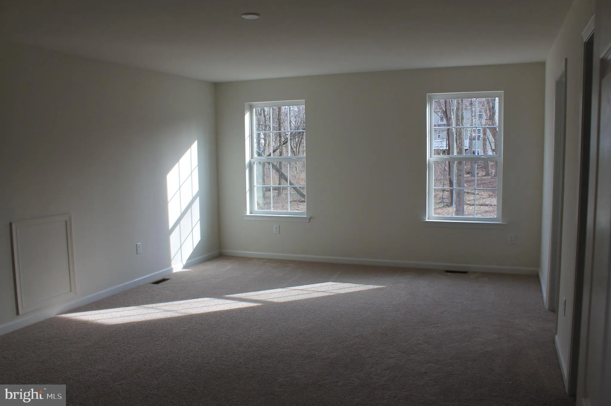 Hellertown, Pennsylvania 18055, United States, 4 Bedrooms Bedrooms, ,3 BathroomsBathrooms,Residential,Active,226368