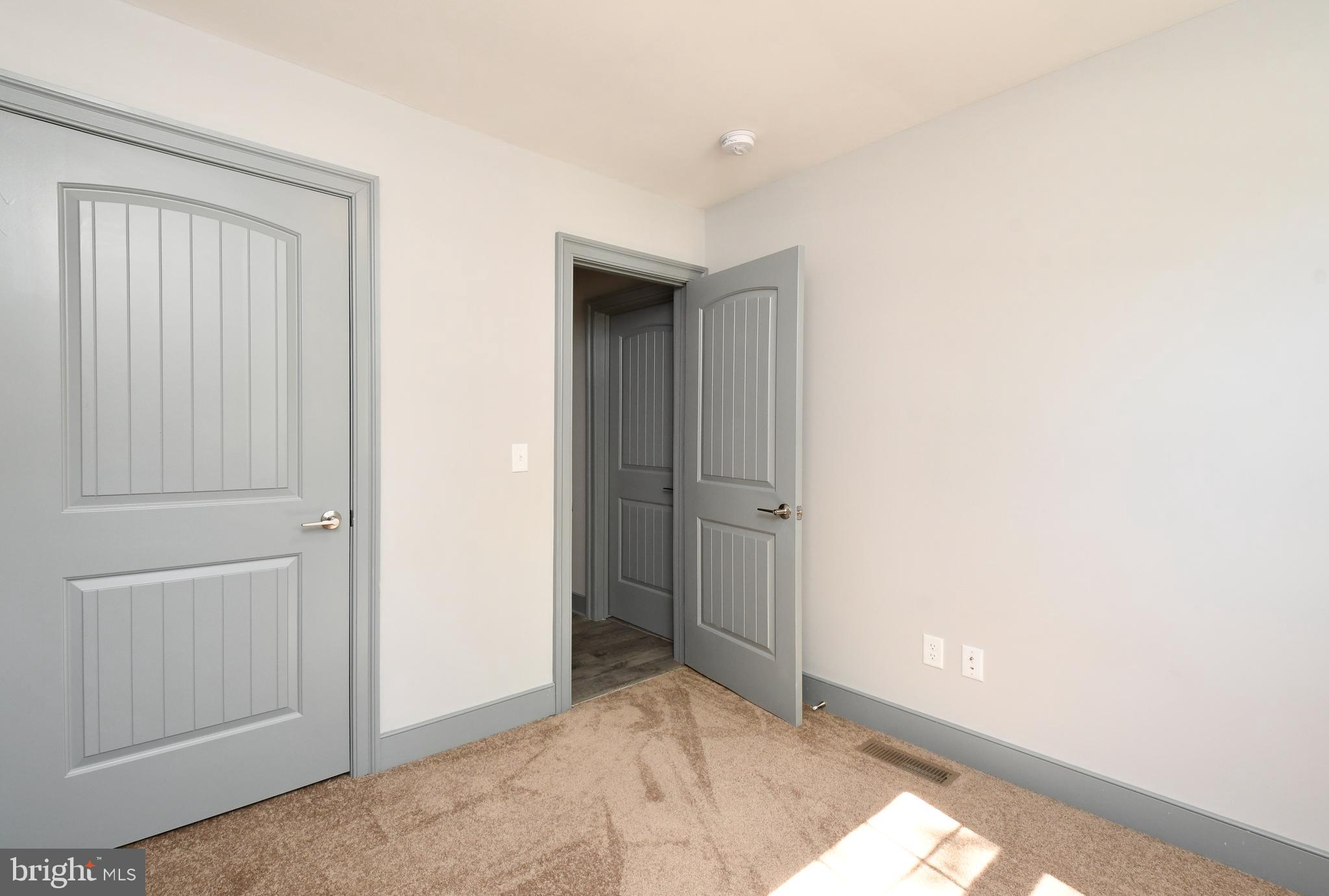 PLANTATION FOREST - Residential