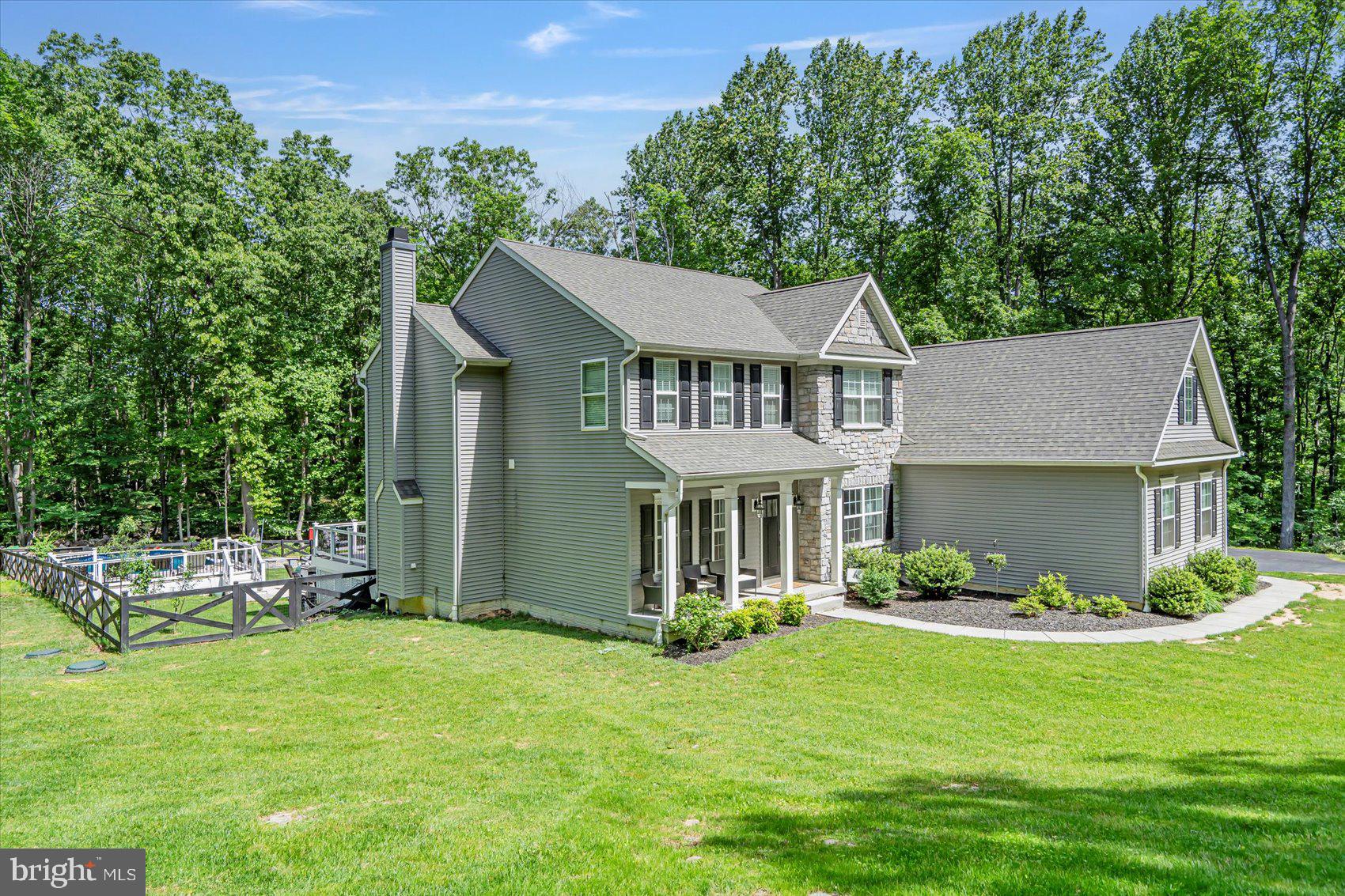 1312 ROCKRIDGE ROAD