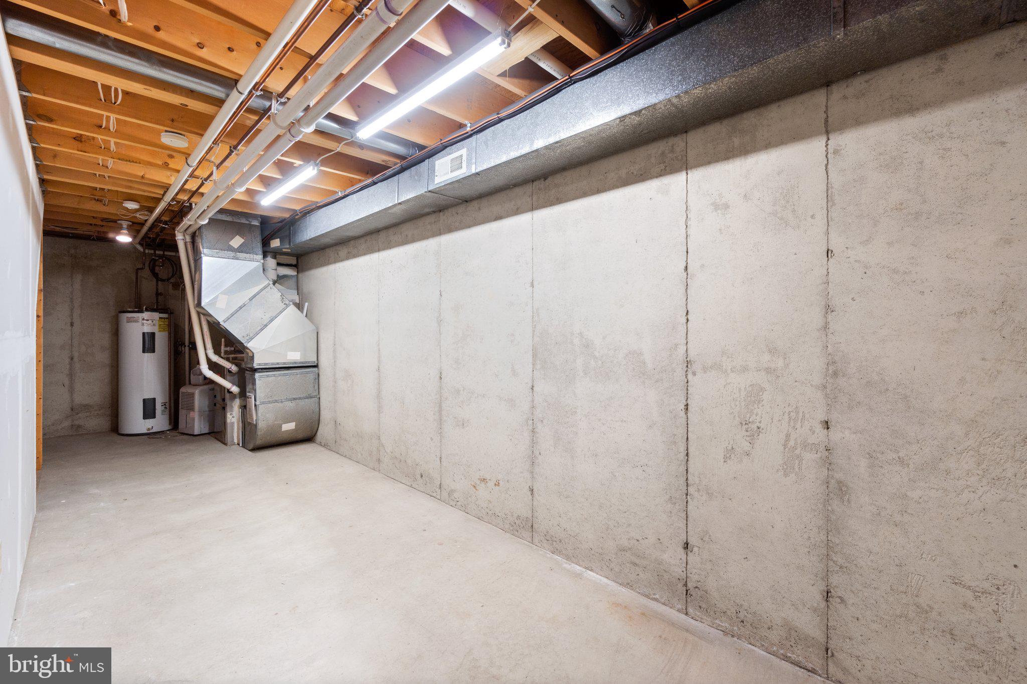 WORMANS MILL - Residential