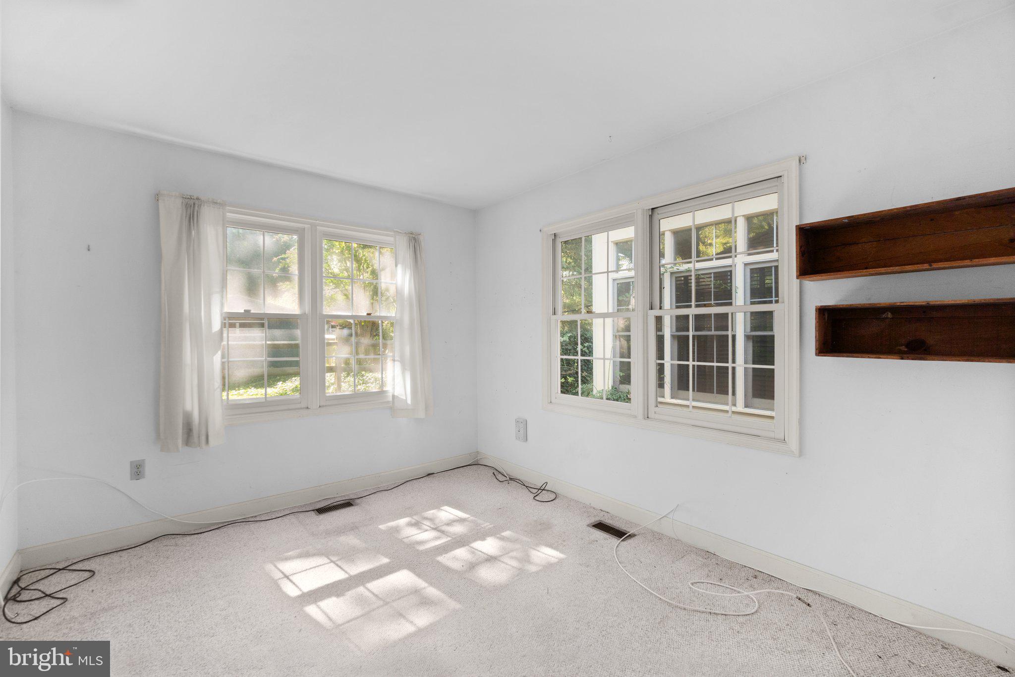 WORMANS MILL - Residential