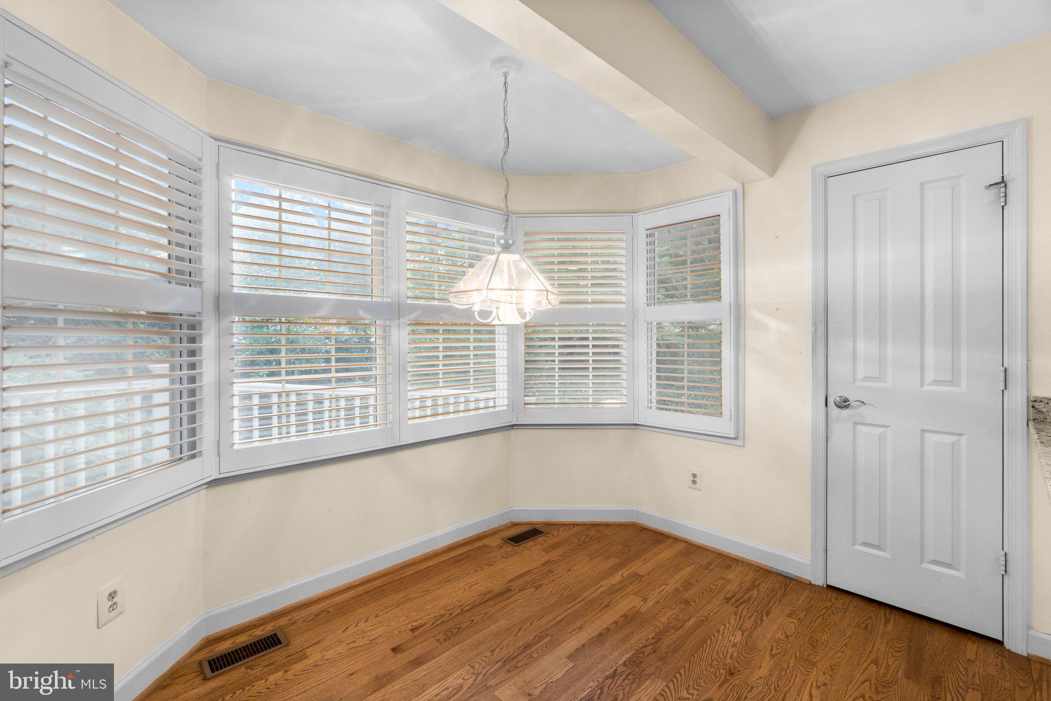 WORMANS MILL - Residential