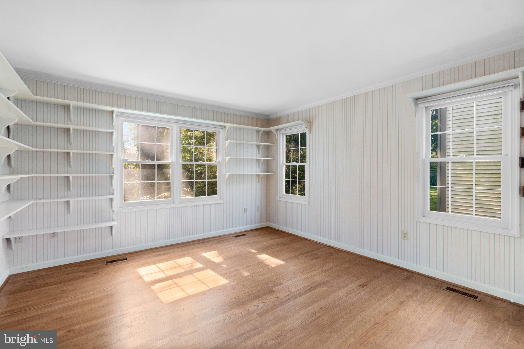 WORMANS MILL - Residential