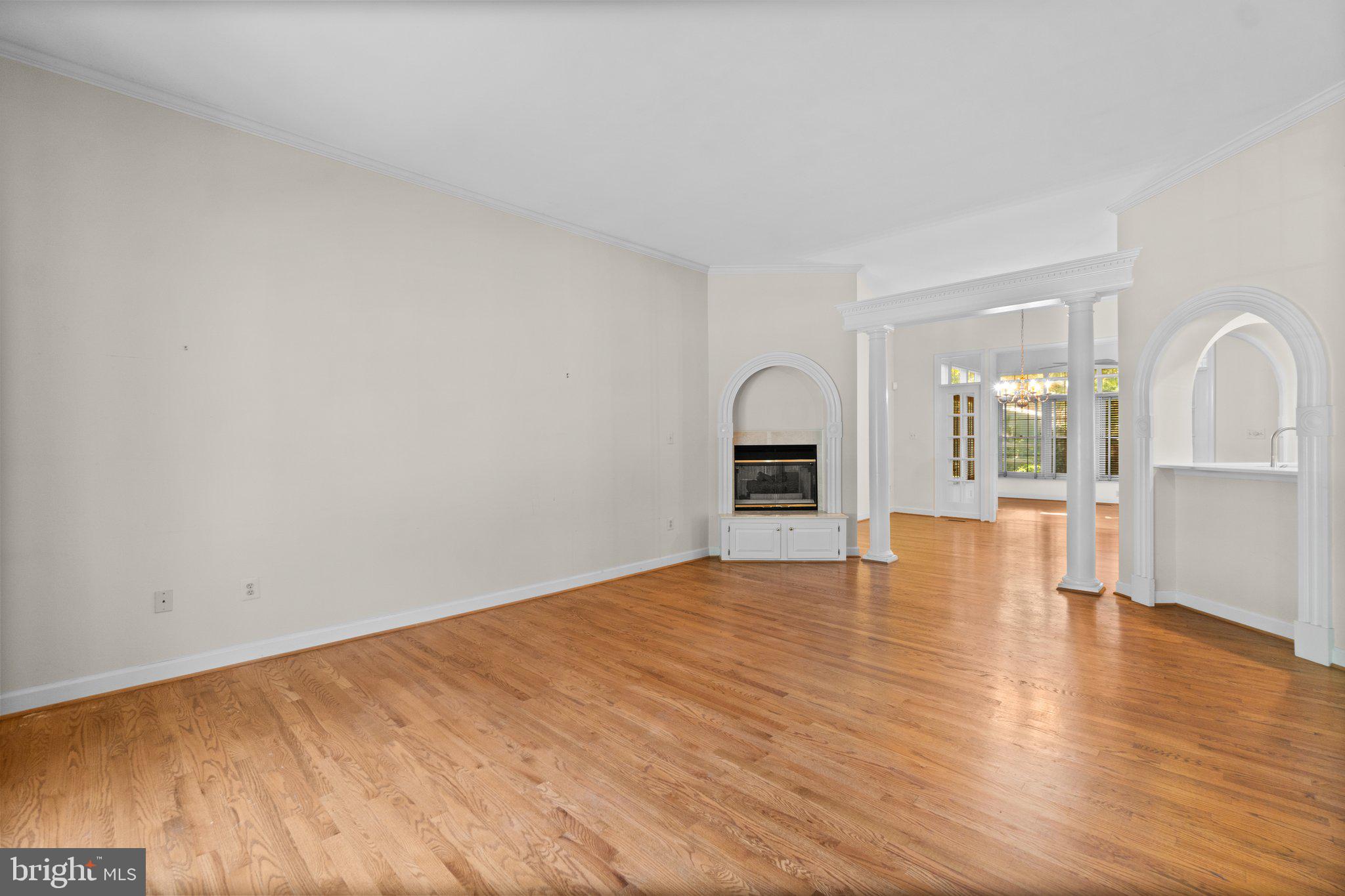 WORMANS MILL - Residential