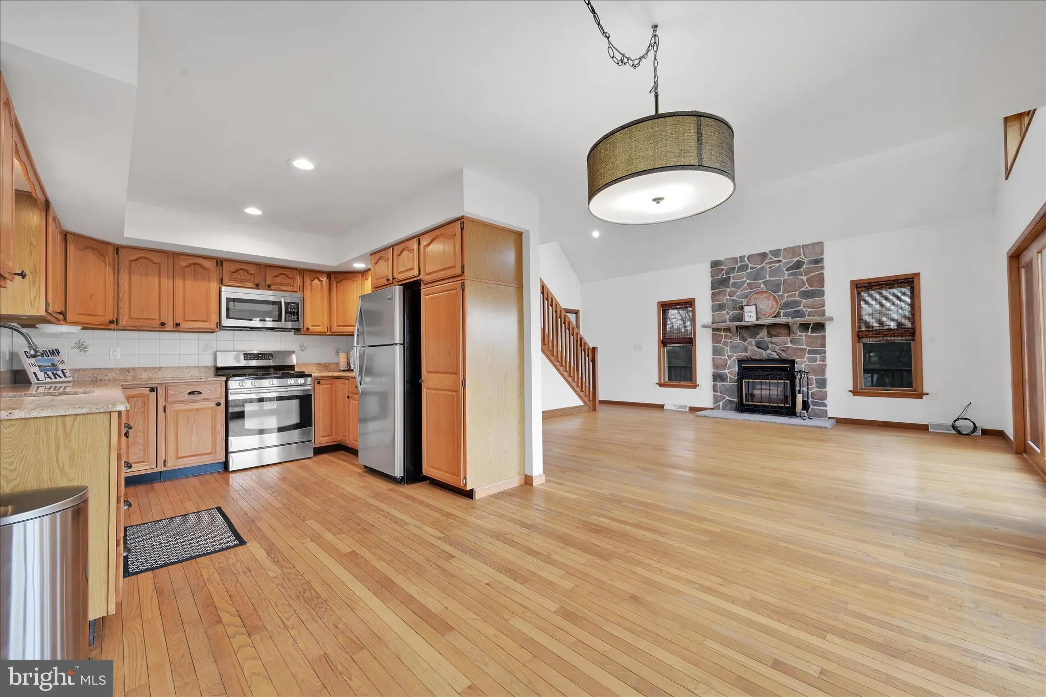 Auburn, Pennsylvania 17922, United States, 4 Bedrooms Bedrooms, ,3 BathroomsBathrooms,Residential,Pending,245297