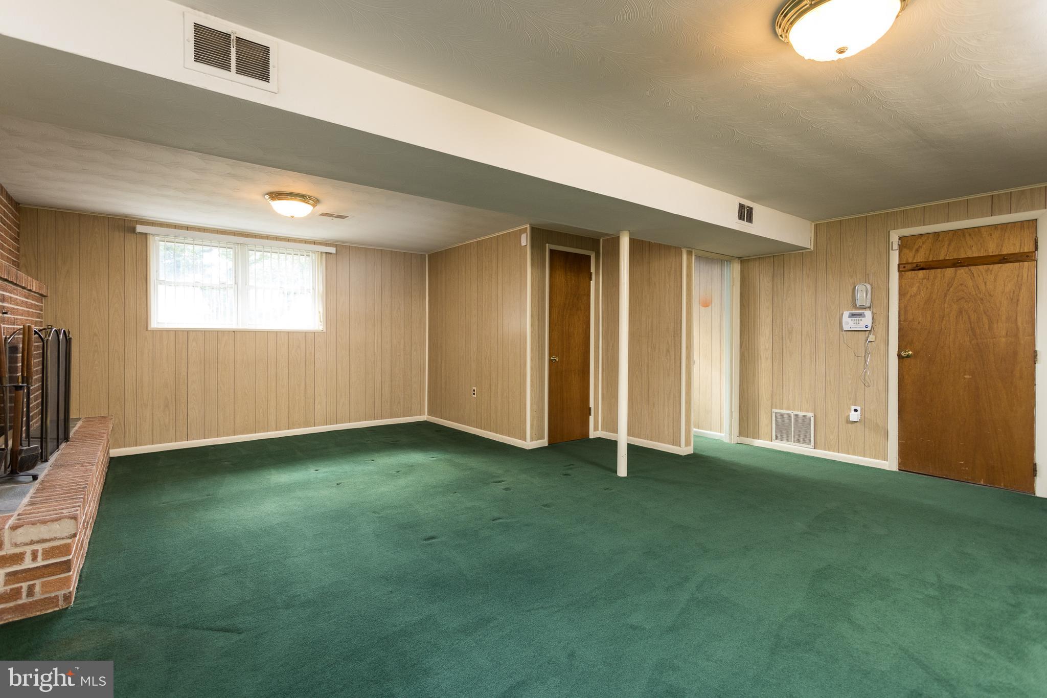 EDGEWOOD MEADOWS - Residential
