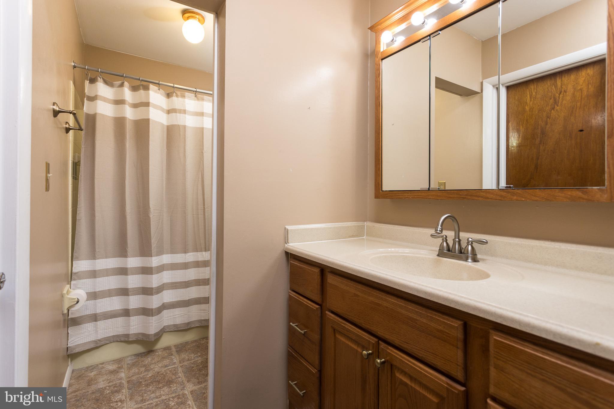 EDGEWOOD MEADOWS - Residential