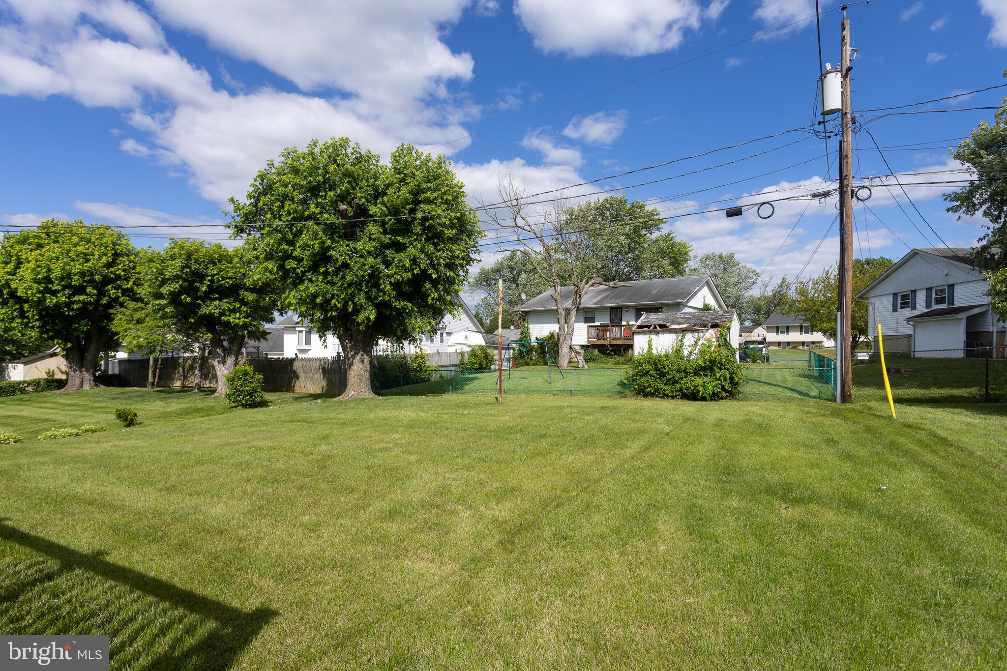 EDGEWOOD MEADOWS - Residential