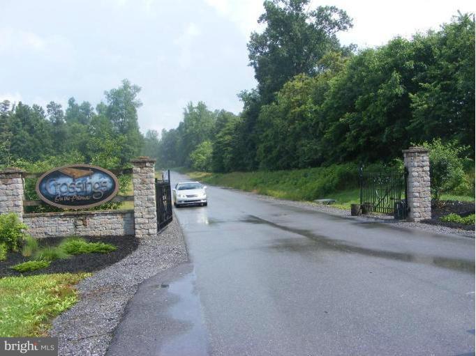 CROSSINGS ON THE POTOMAC - Residential