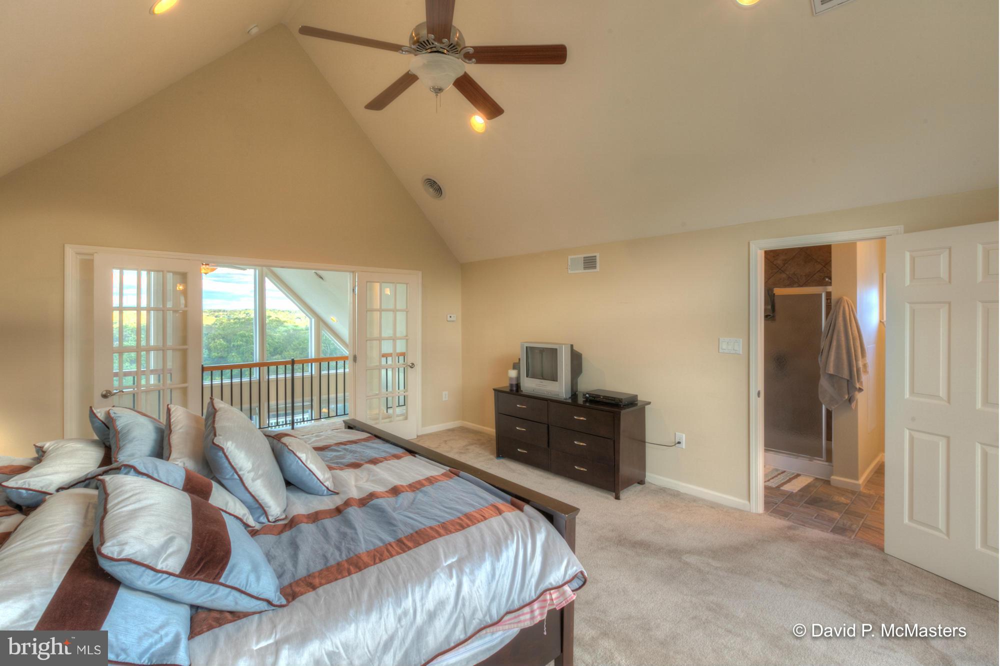 CROSSINGS ON THE POTOMAC - Residential