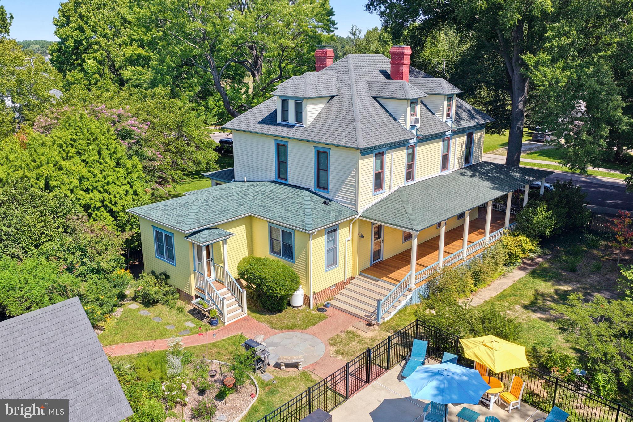 403 CHESTERFIELD AVENUE