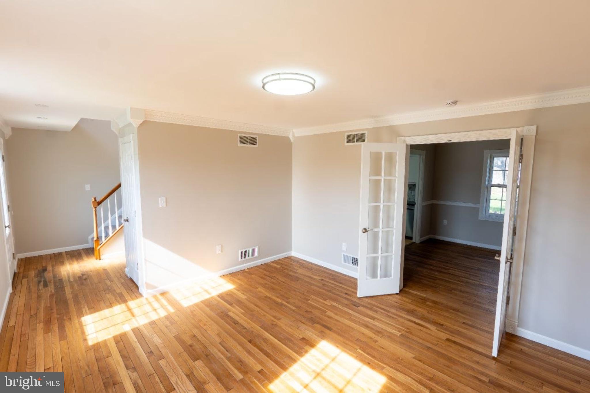 195 VILLAGE SPRING LANE