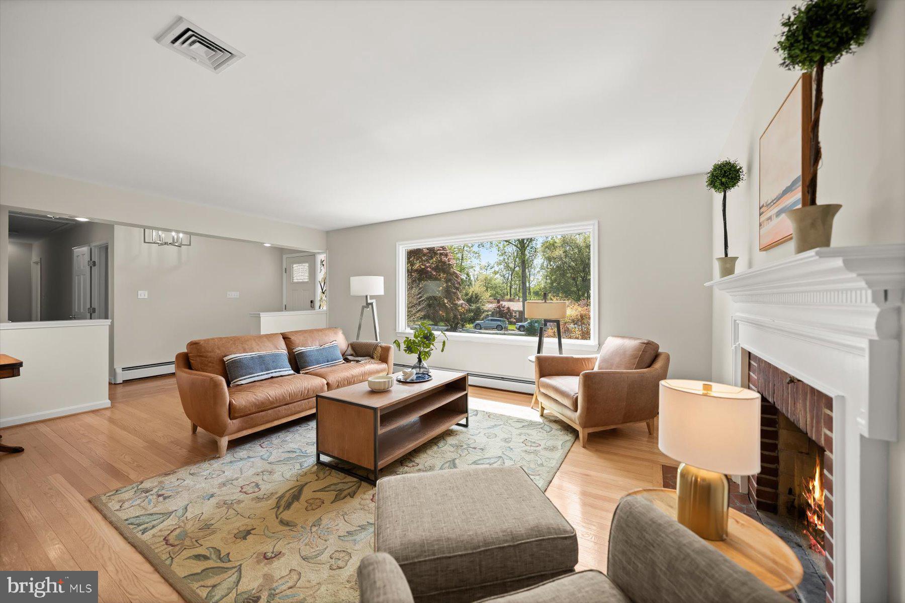 SHADY KNOLLS - Residential