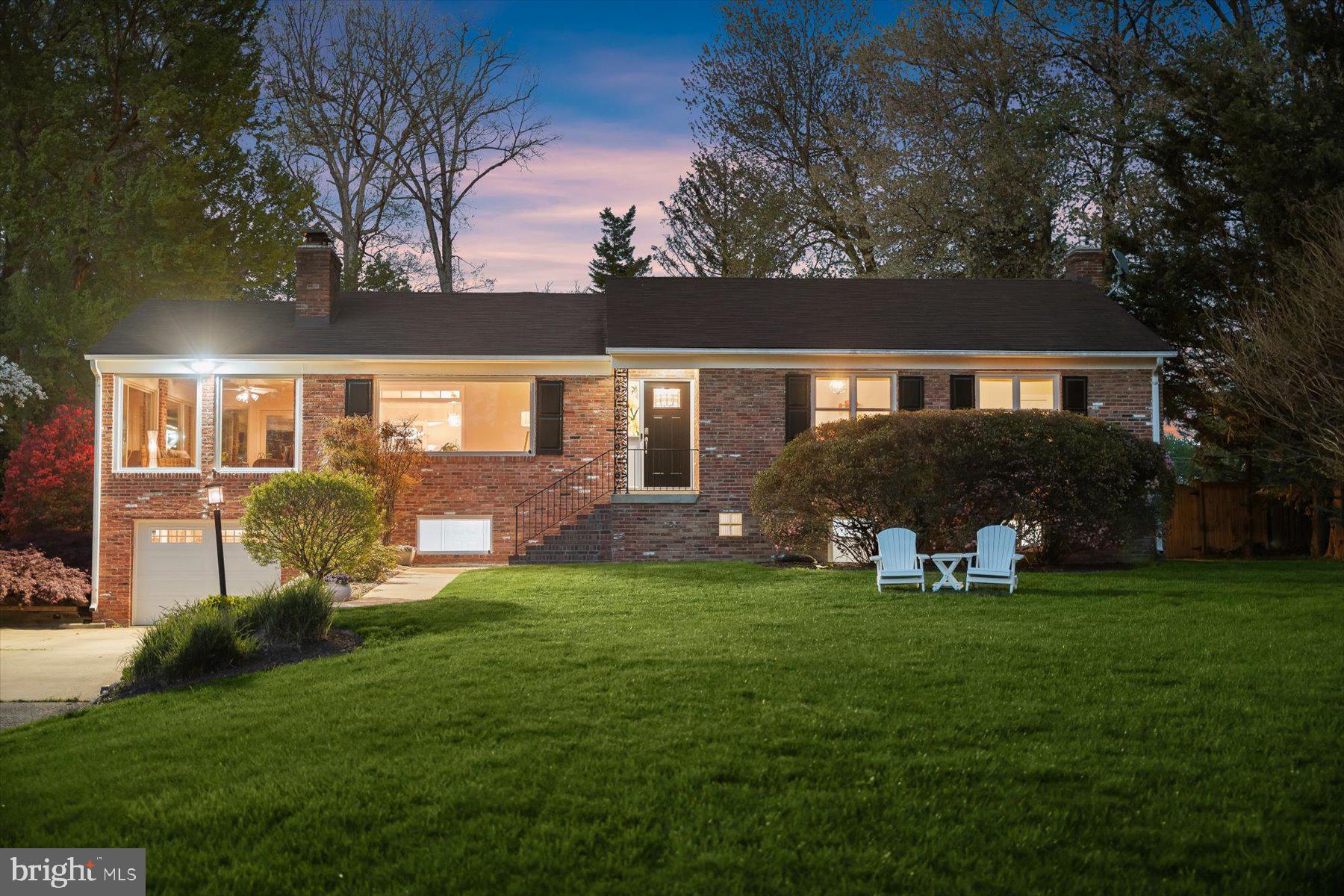 SHADY KNOLLS - Residential