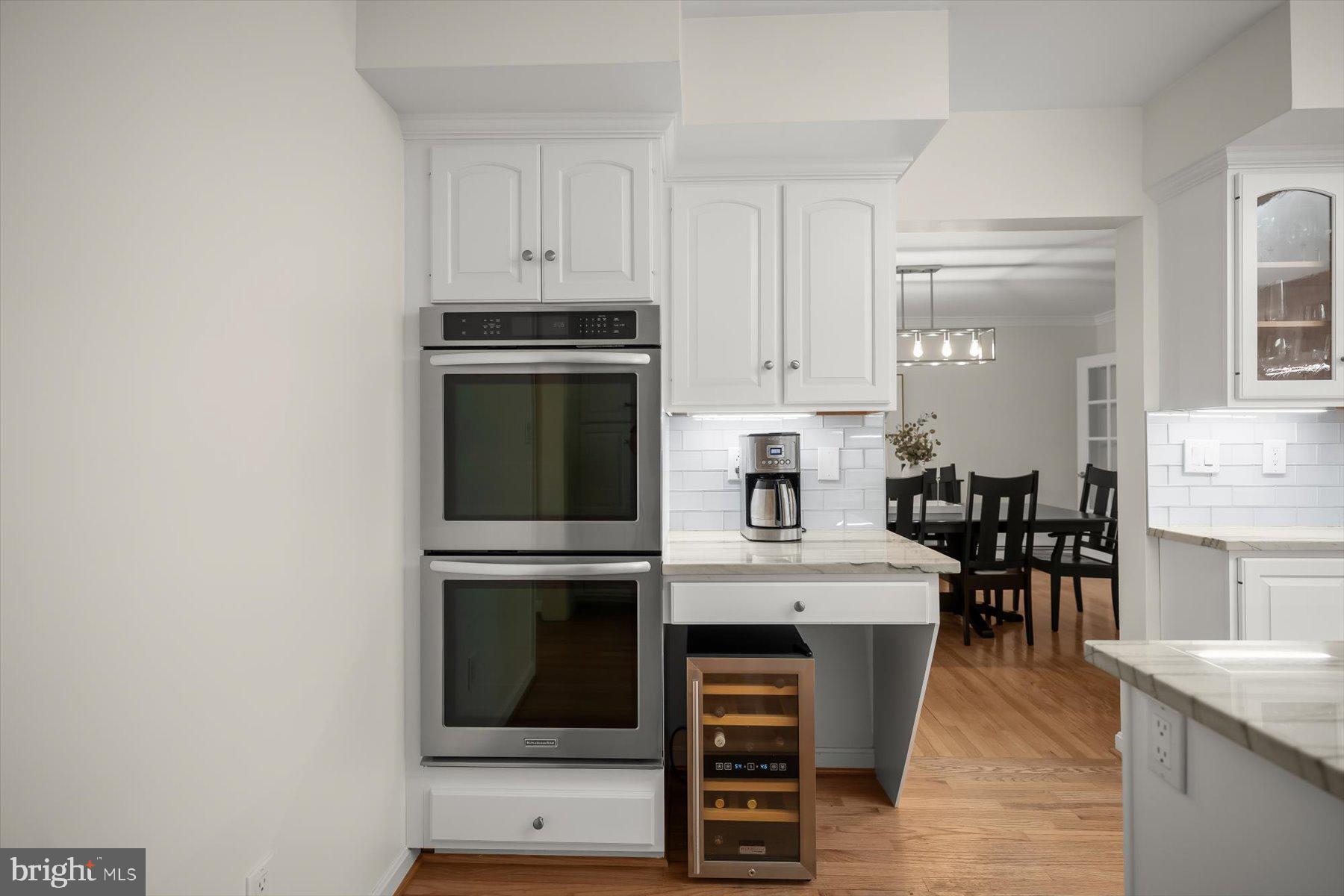 SHADY KNOLLS - Residential