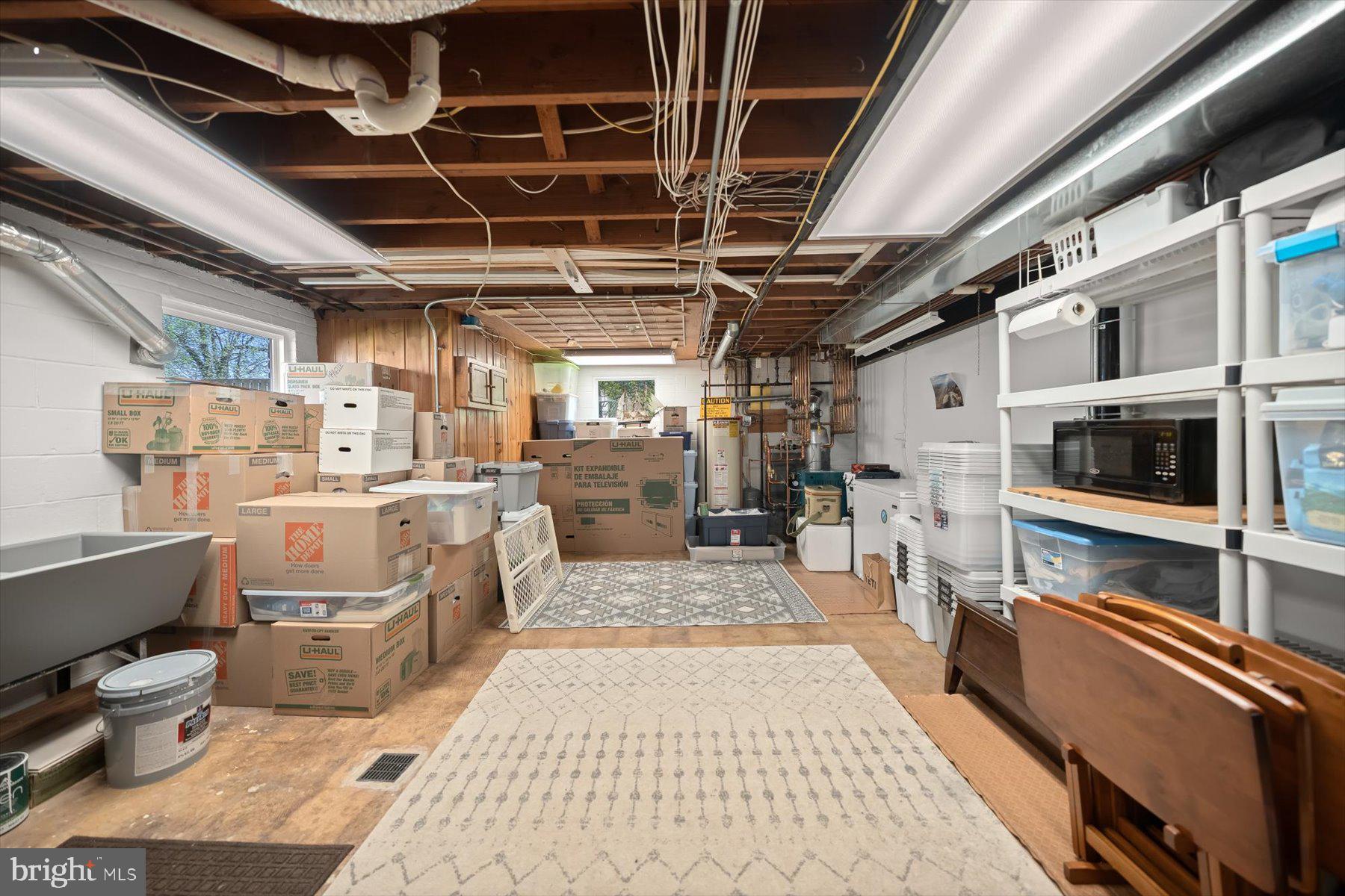 SHADY KNOLLS - Residential