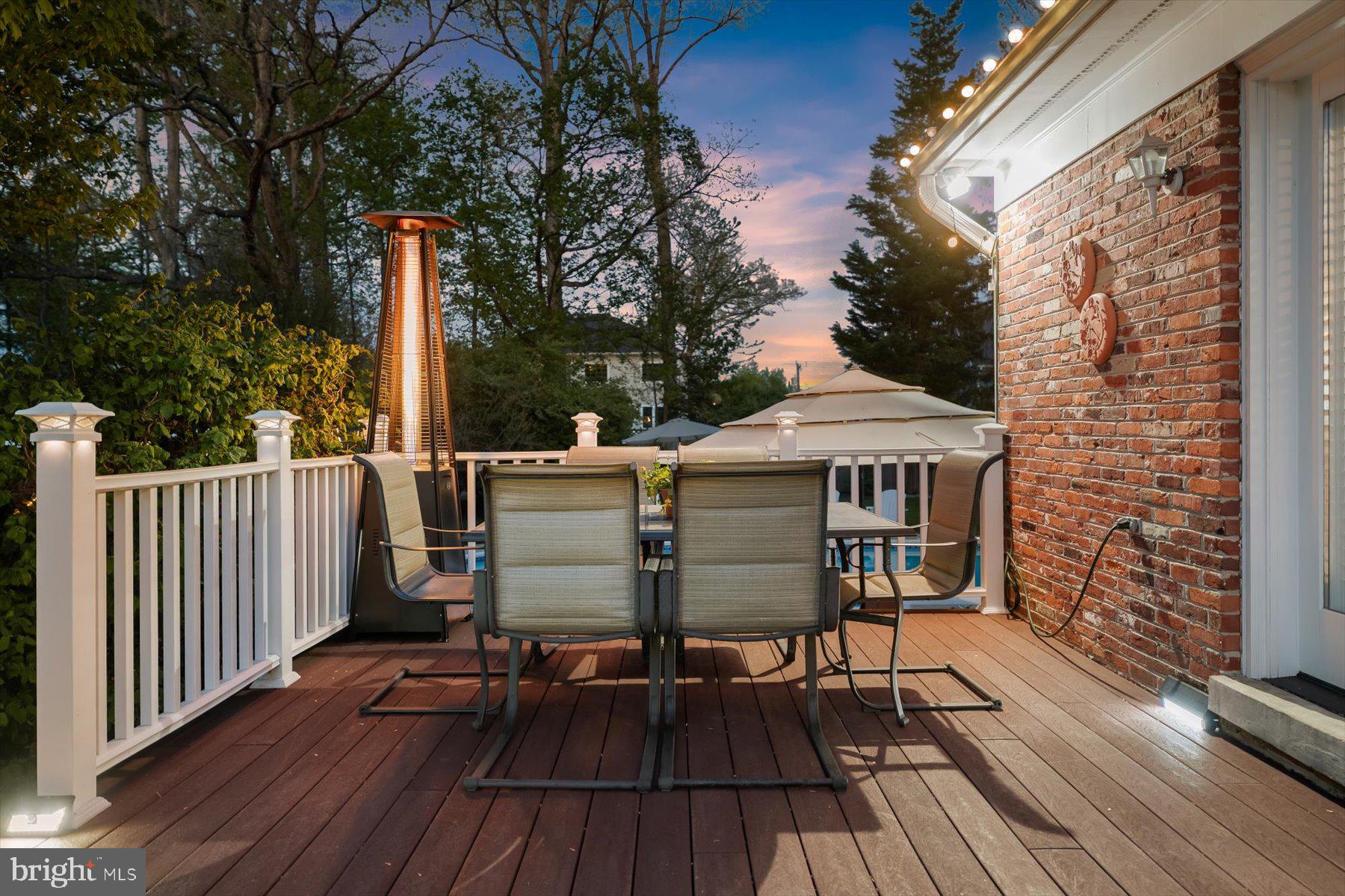 SHADY KNOLLS - Residential