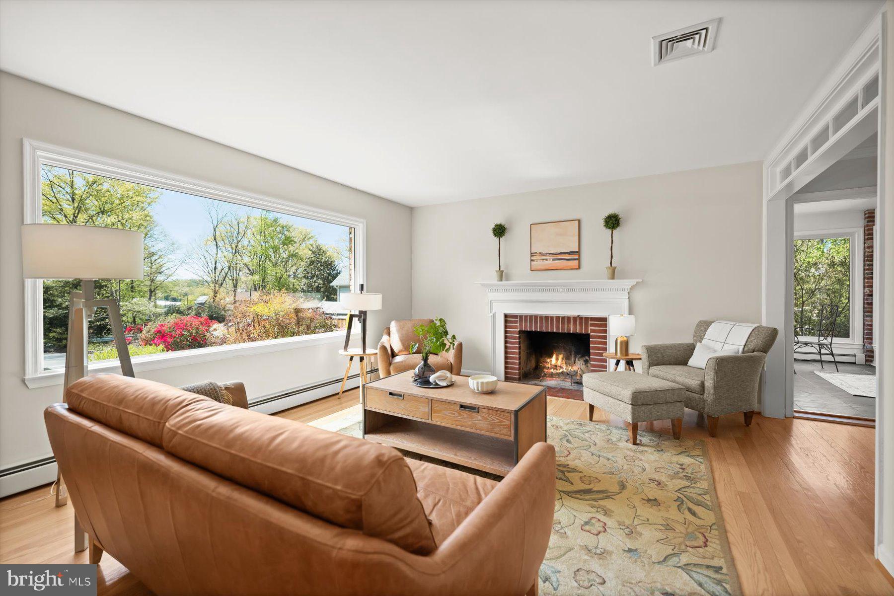 SHADY KNOLLS - Residential