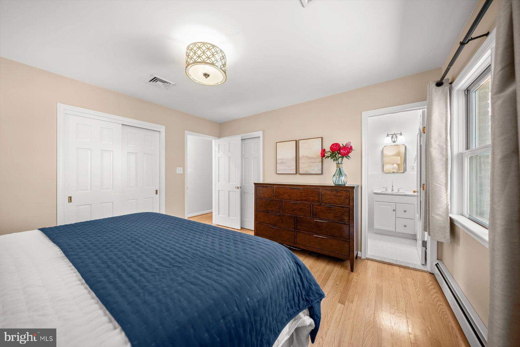 SHADY KNOLLS - Residential