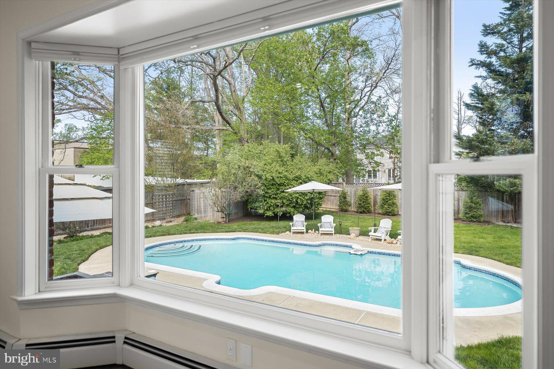 SHADY KNOLLS - Residential