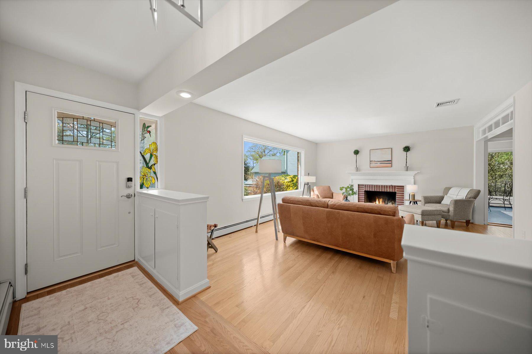 SHADY KNOLLS - Residential