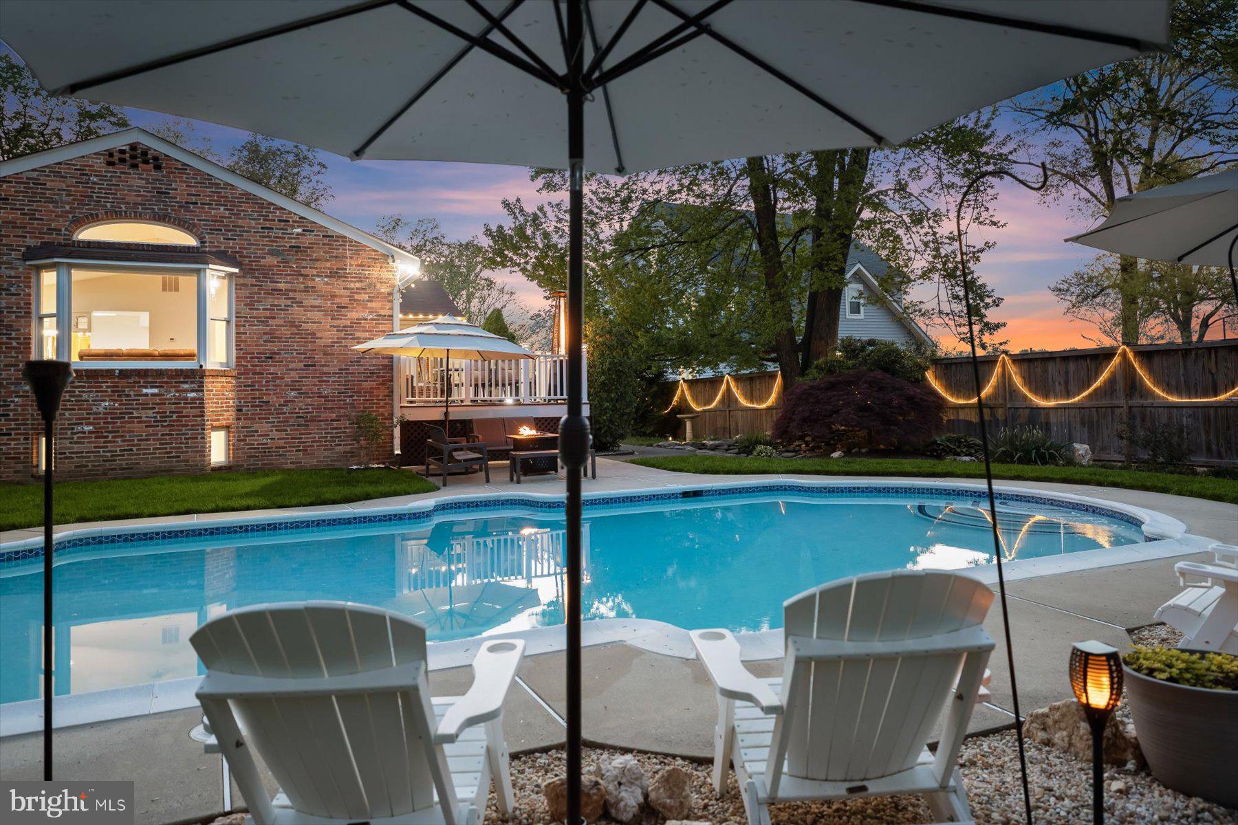 SHADY KNOLLS - Residential