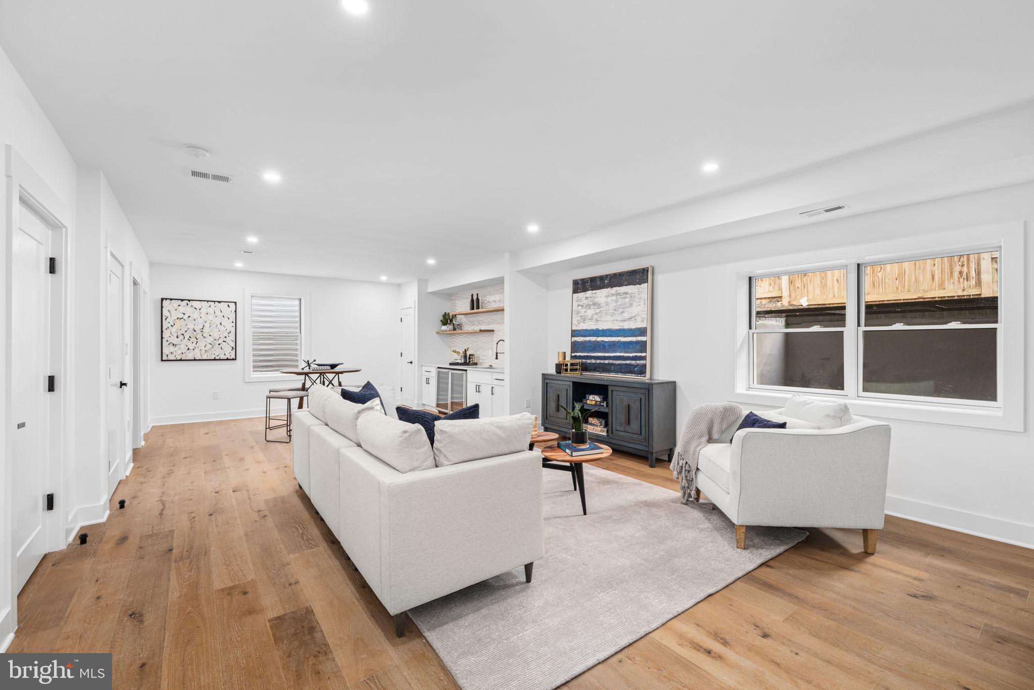 FOSTORIA - Residential