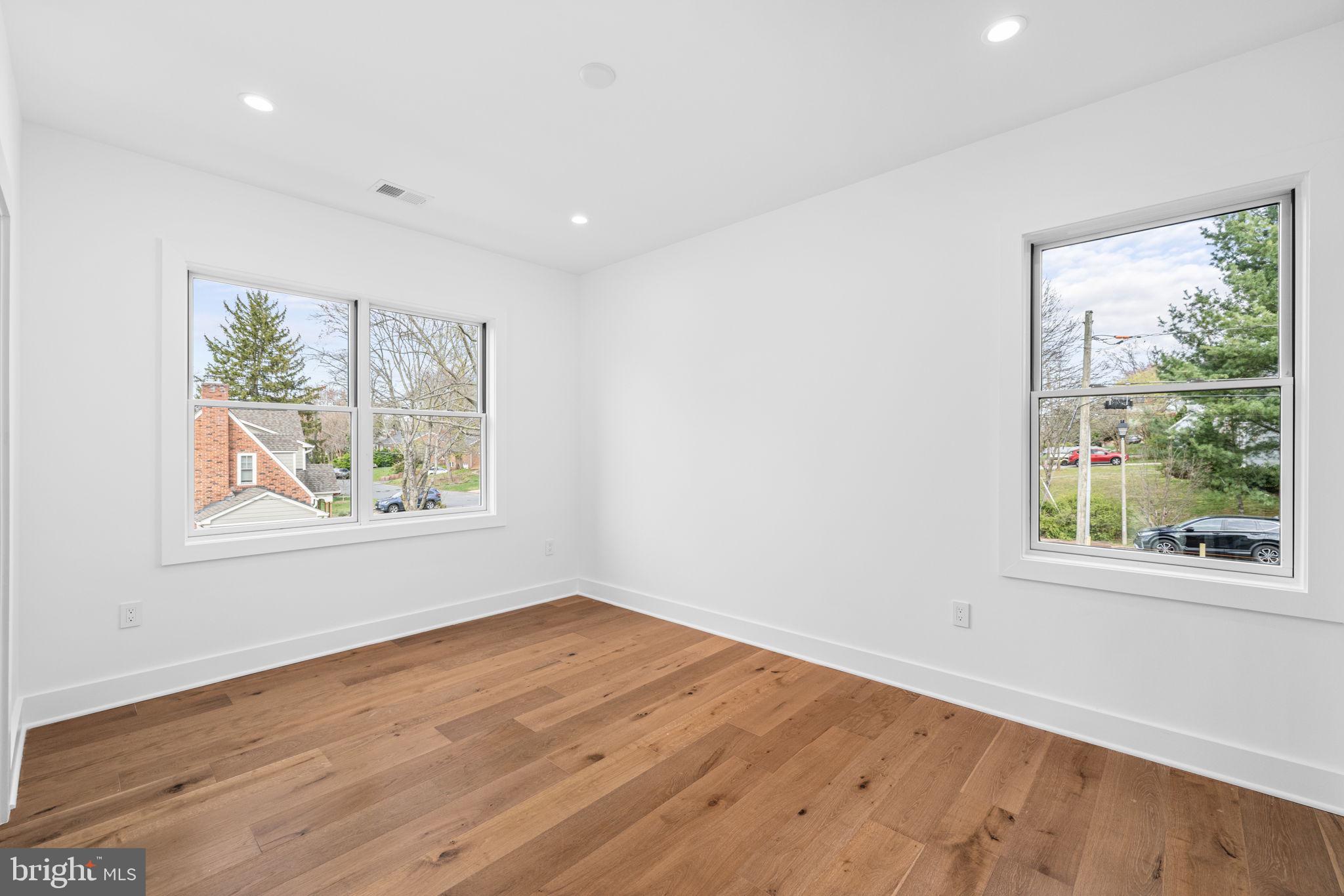 FOSTORIA - Residential