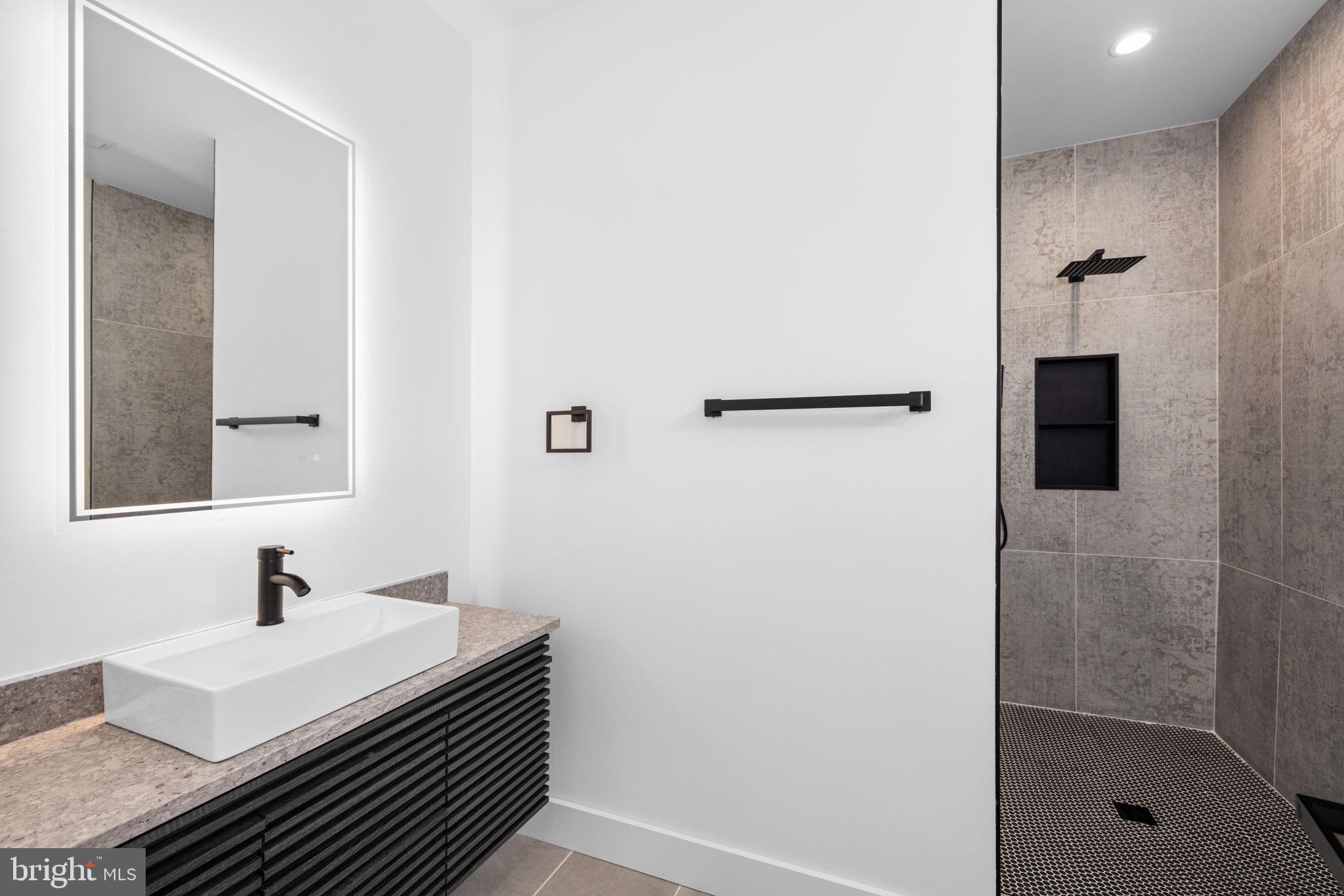 FOSTORIA - Residential