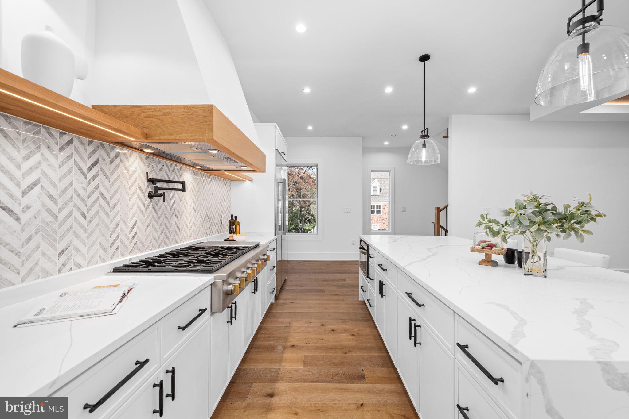 FOSTORIA - Residential