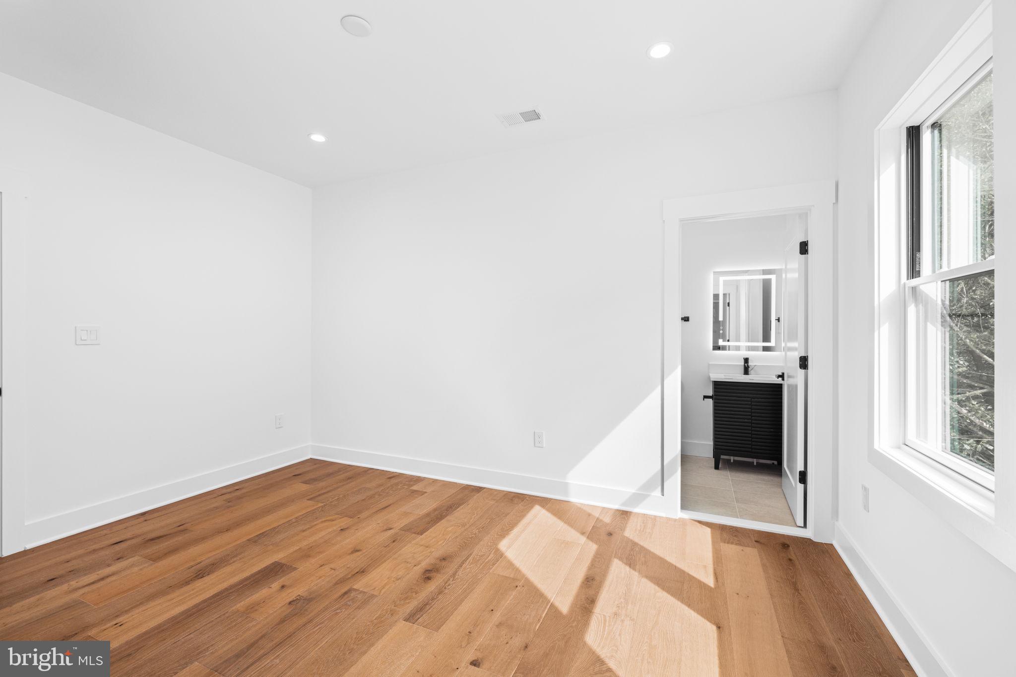 FOSTORIA - Residential