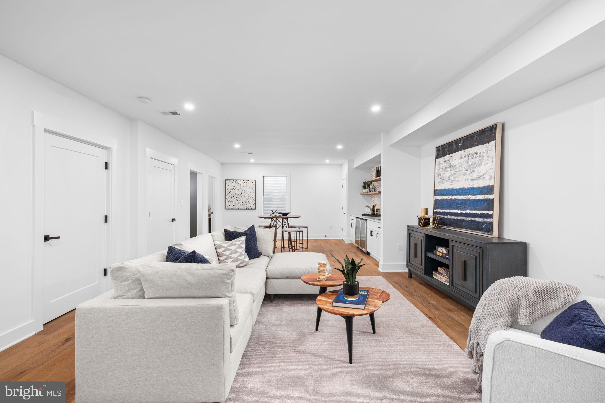 FOSTORIA - Residential