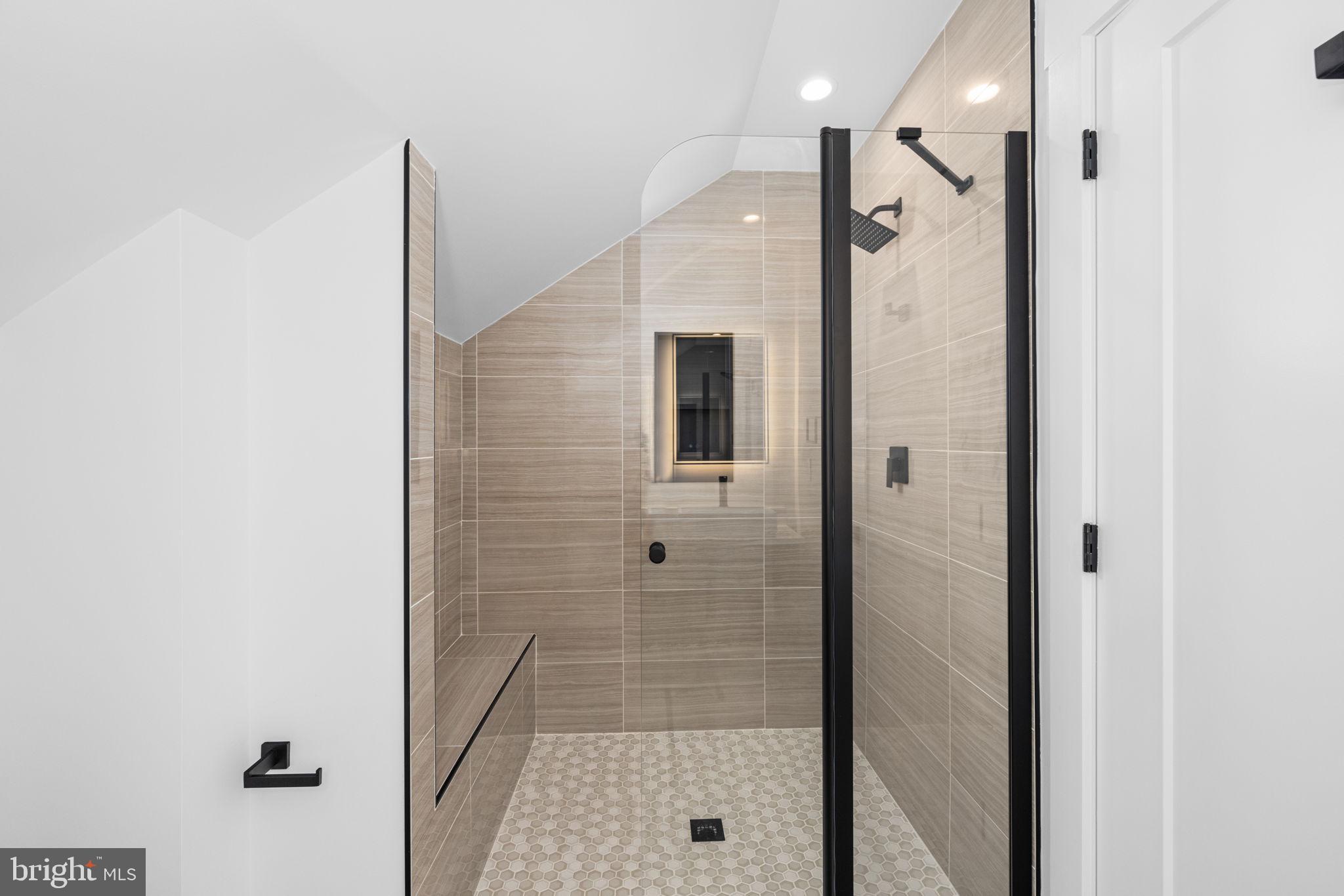 FOSTORIA - Residential