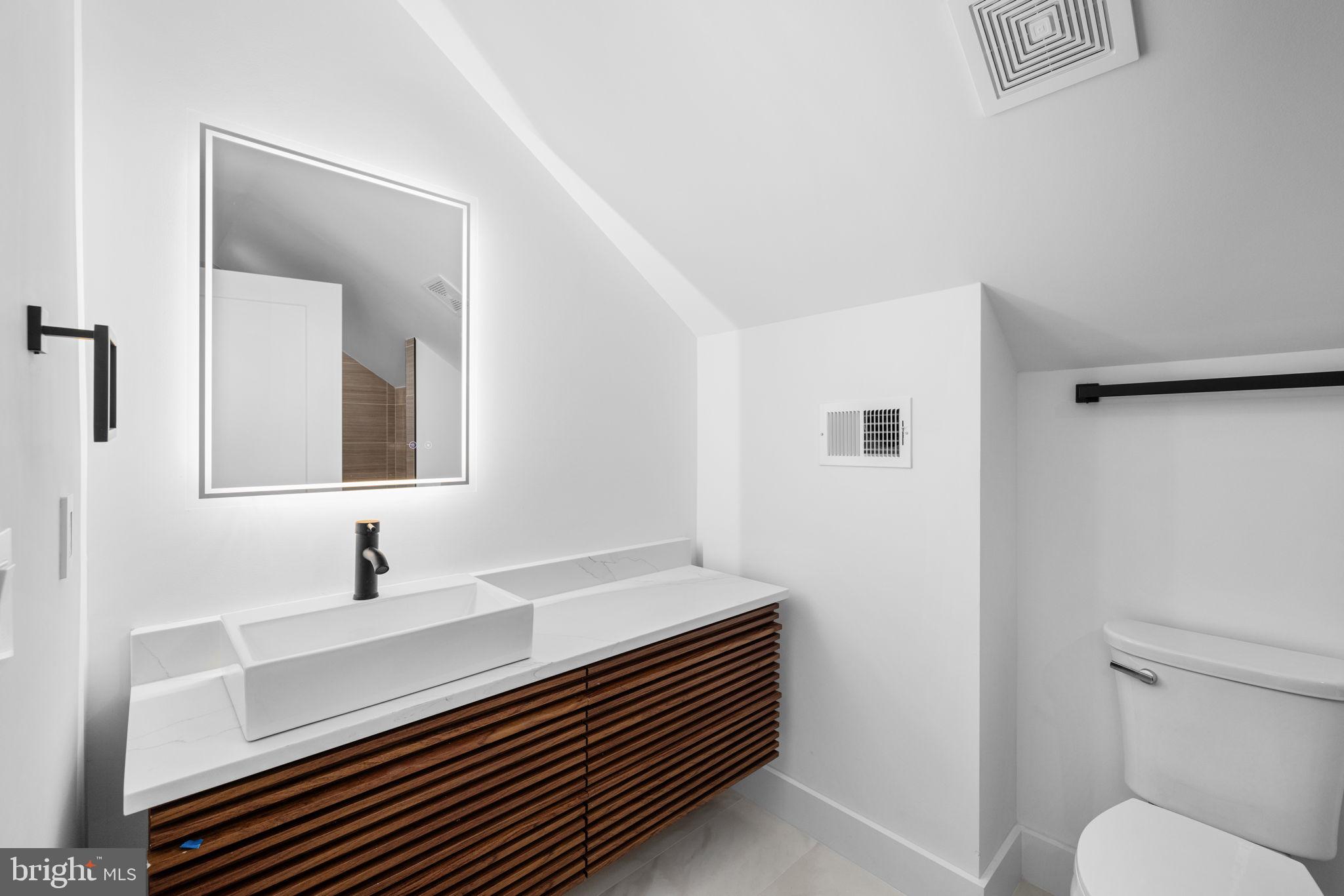 FOSTORIA - Residential