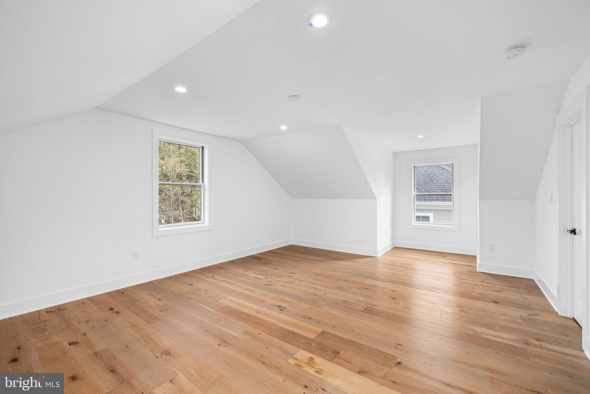 FOSTORIA - Residential