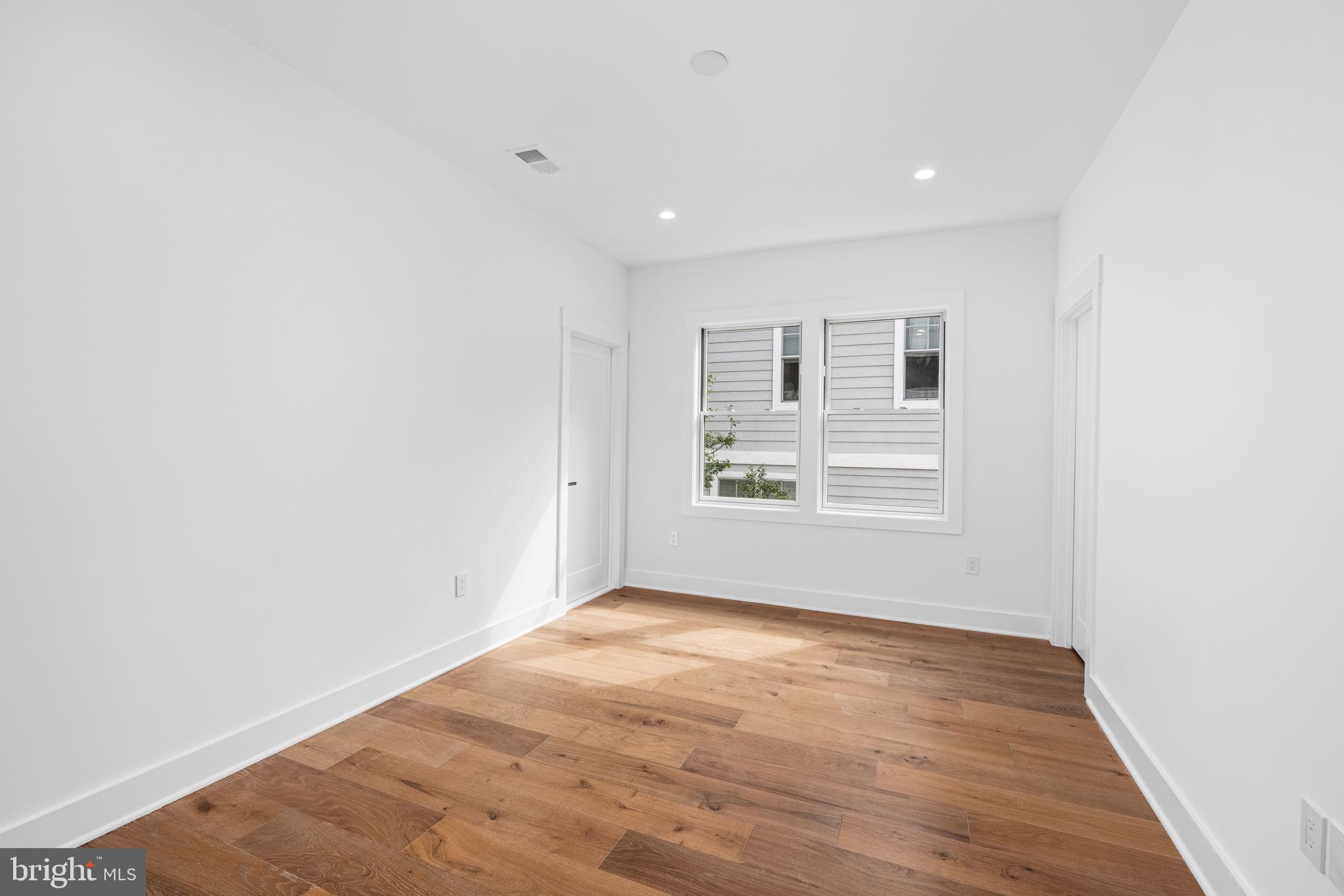 FOSTORIA - Residential