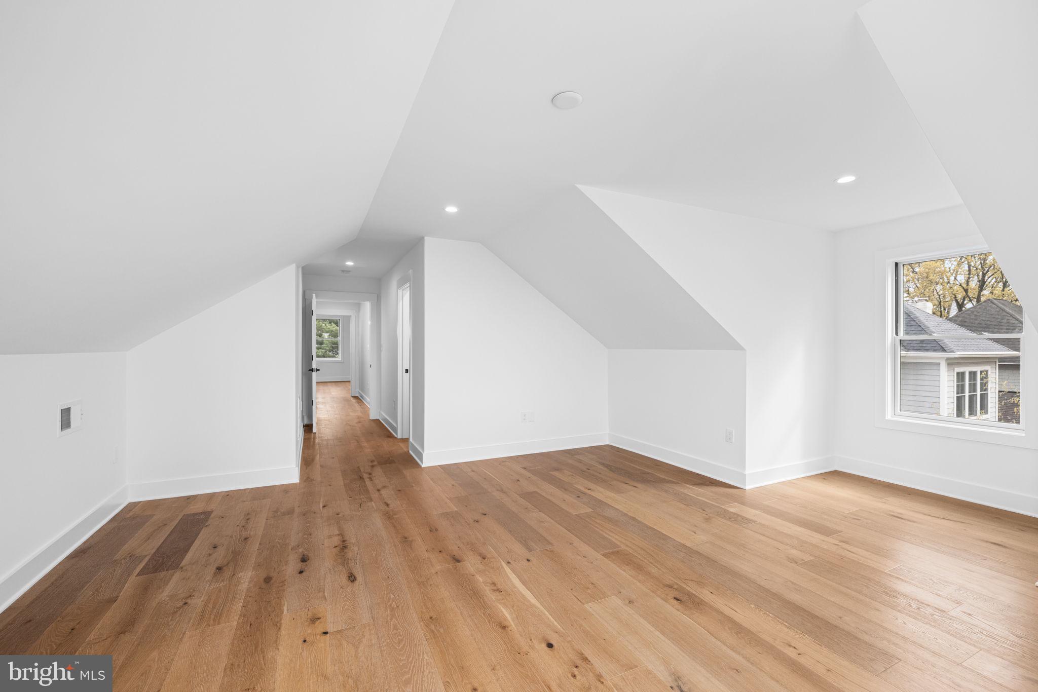 FOSTORIA - Residential