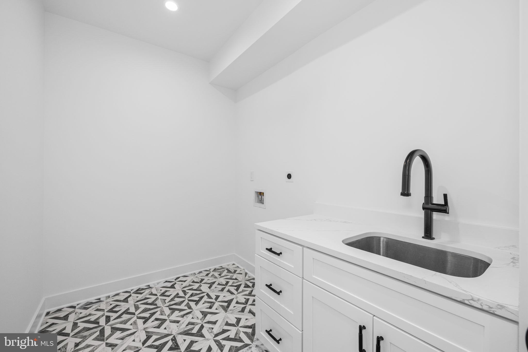 FOSTORIA - Residential