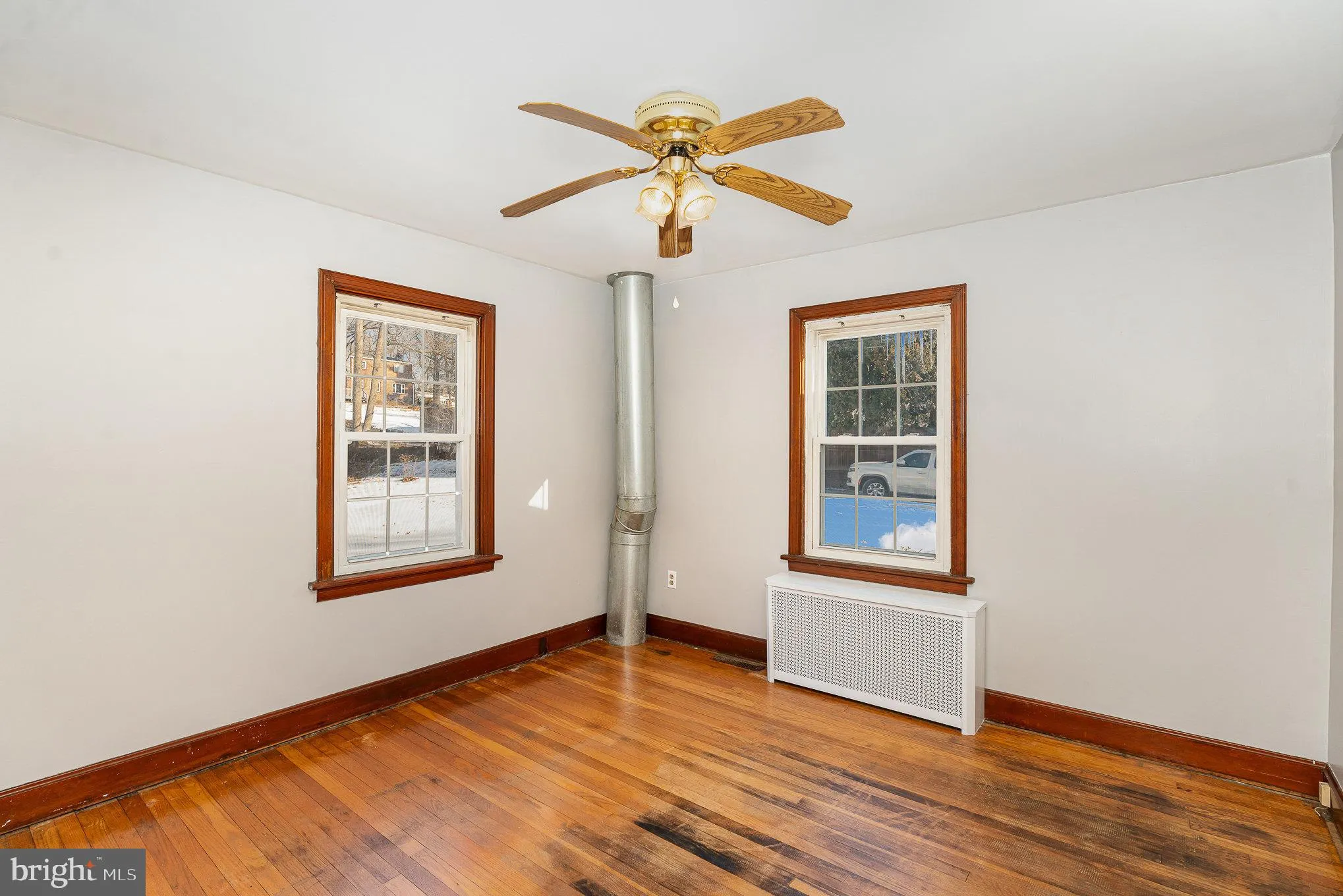 Harrisburg, Pennsylvania 17109, United States, 4 Bedrooms Bedrooms, ,2 BathroomsBathrooms,Residential,Pending,13523