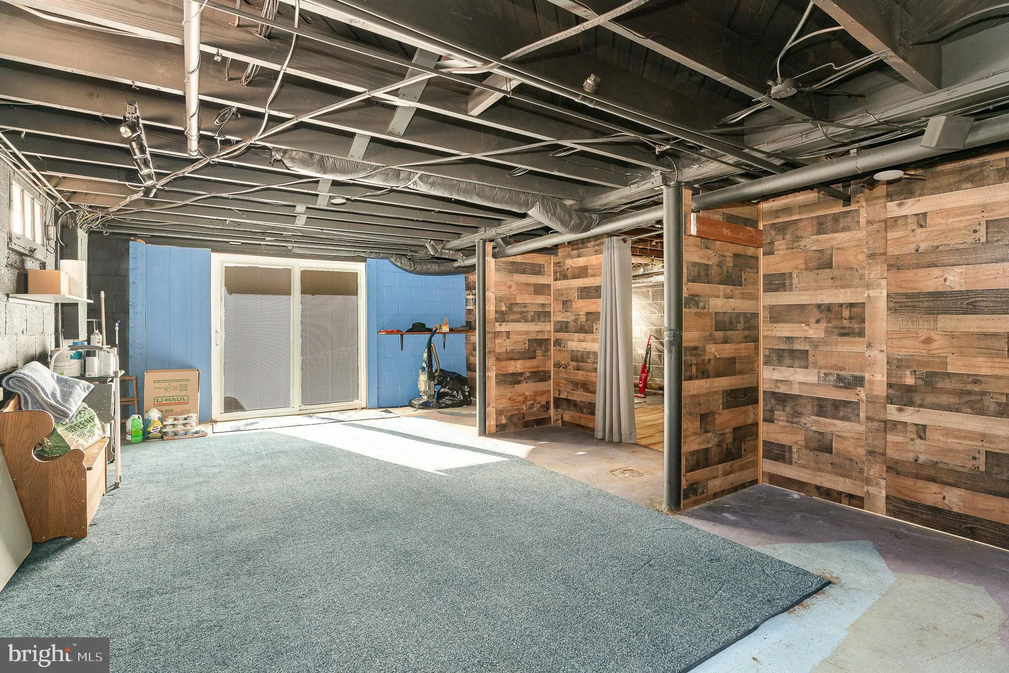 Harrisburg, Pennsylvania 17109, United States, 4 Bedrooms Bedrooms, ,2 BathroomsBathrooms,Residential,Pending,13523