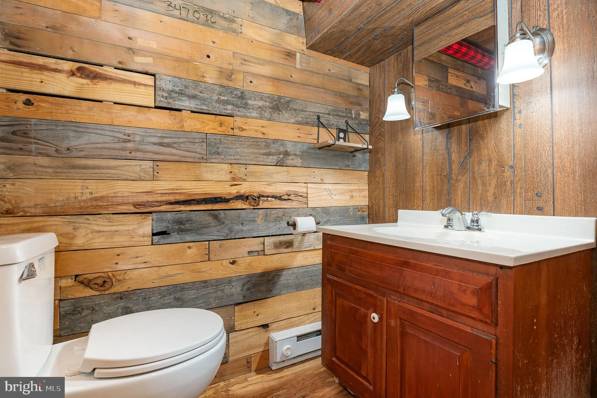 Harrisburg, Pennsylvania 17109, United States, 4 Bedrooms Bedrooms, ,2 BathroomsBathrooms,Residential,Pending,13523