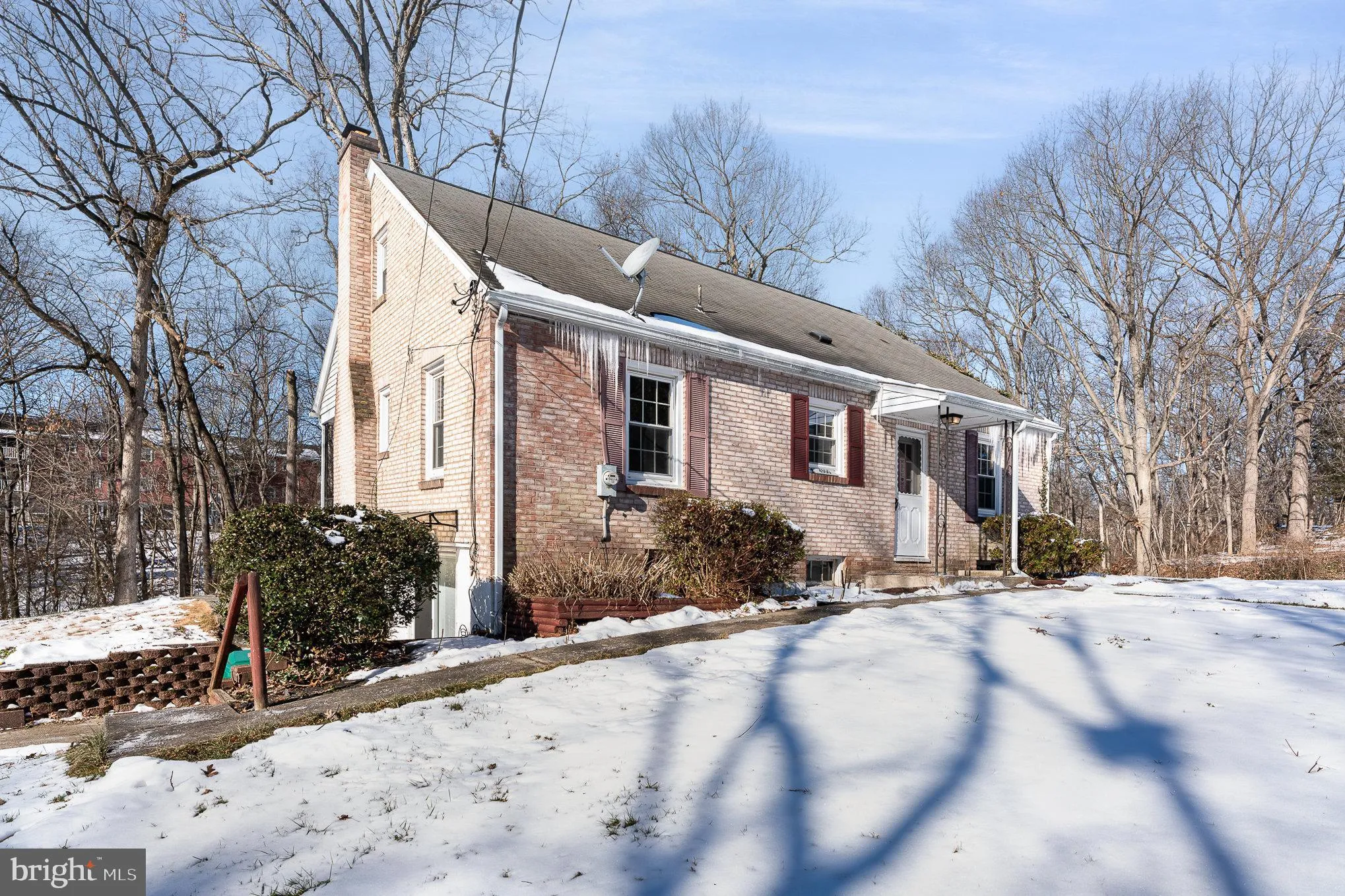 Harrisburg, Pennsylvania 17109, United States, 4 Bedrooms Bedrooms, ,2 BathroomsBathrooms,Residential,Pending,13523