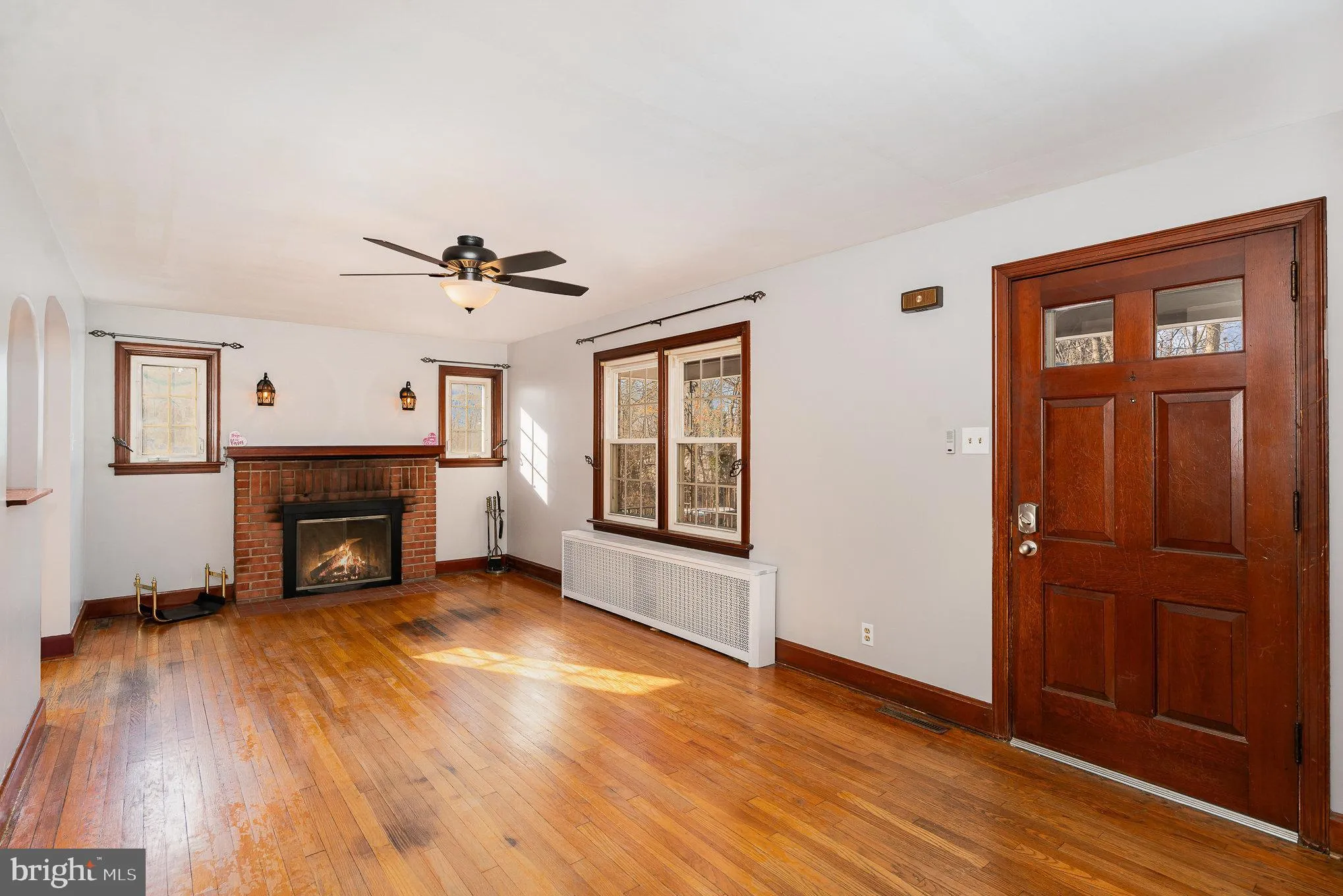 Harrisburg, Pennsylvania 17109, United States, 4 Bedrooms Bedrooms, ,2 BathroomsBathrooms,Residential,Pending,13523